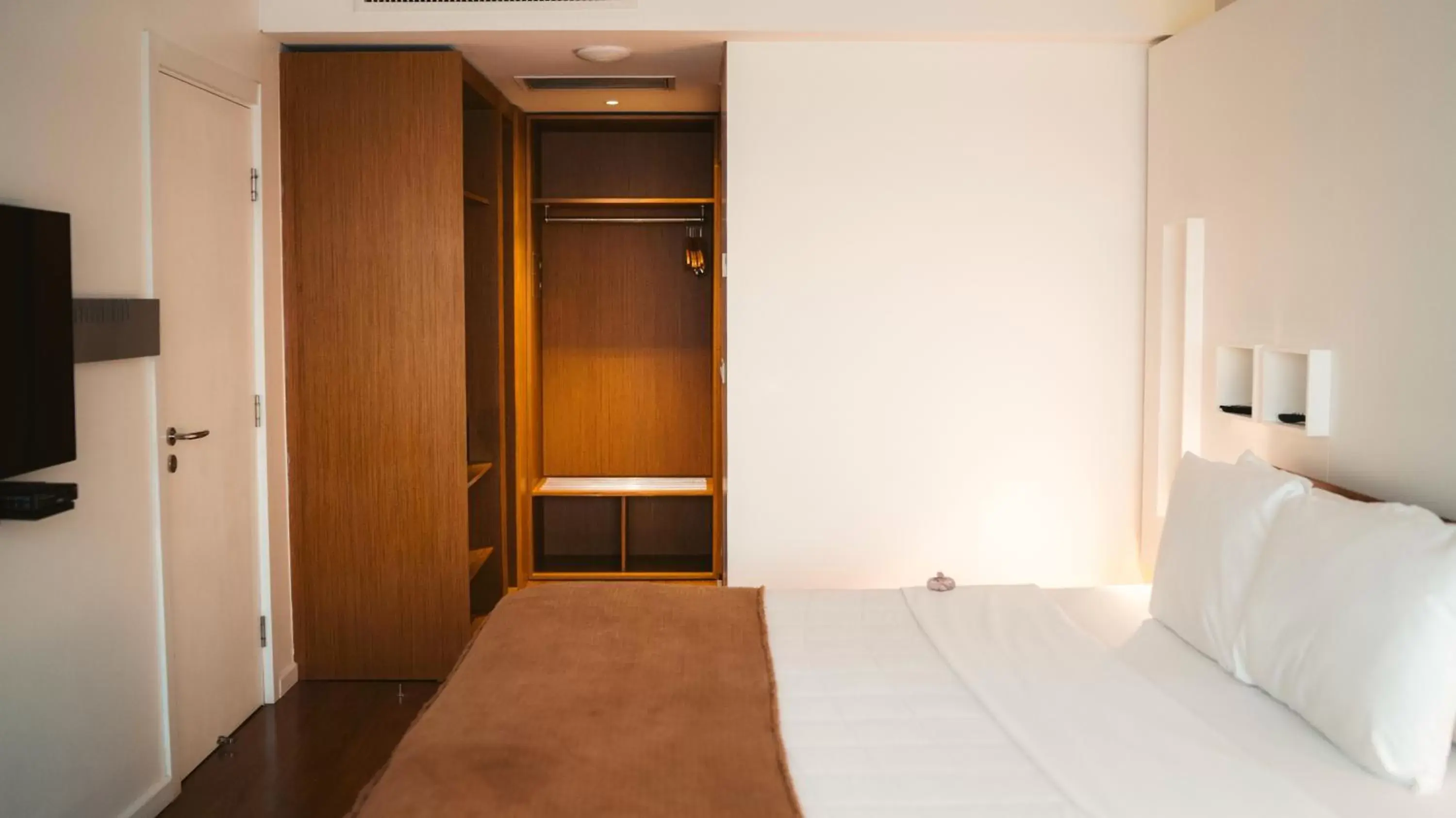 King Suite in Esplendor by Wyndham Asuncion King Suite in Esplendor by Wyndham Asuncion