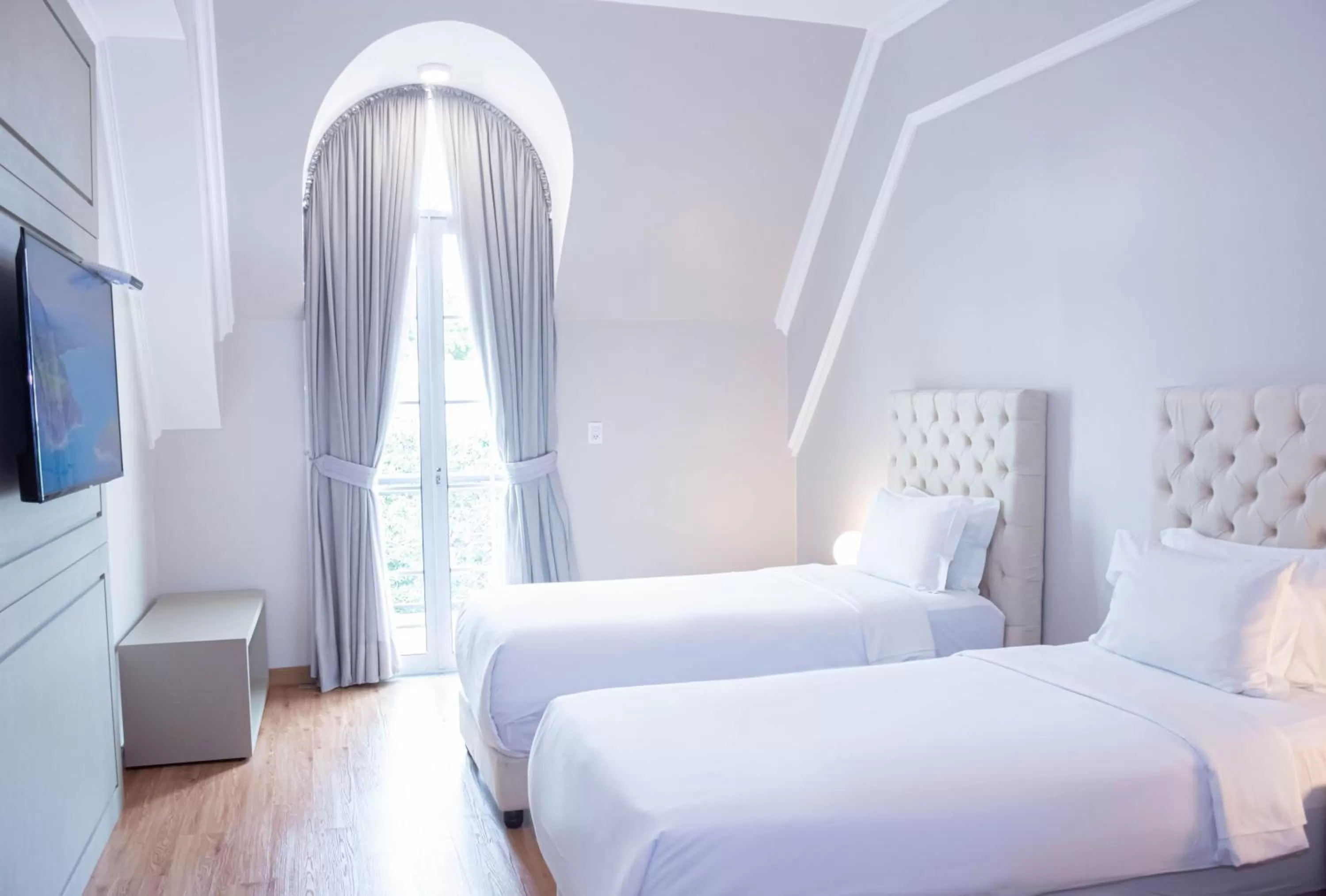 Balcony/Terrace, Bed in Bisinii Boutique Hotel