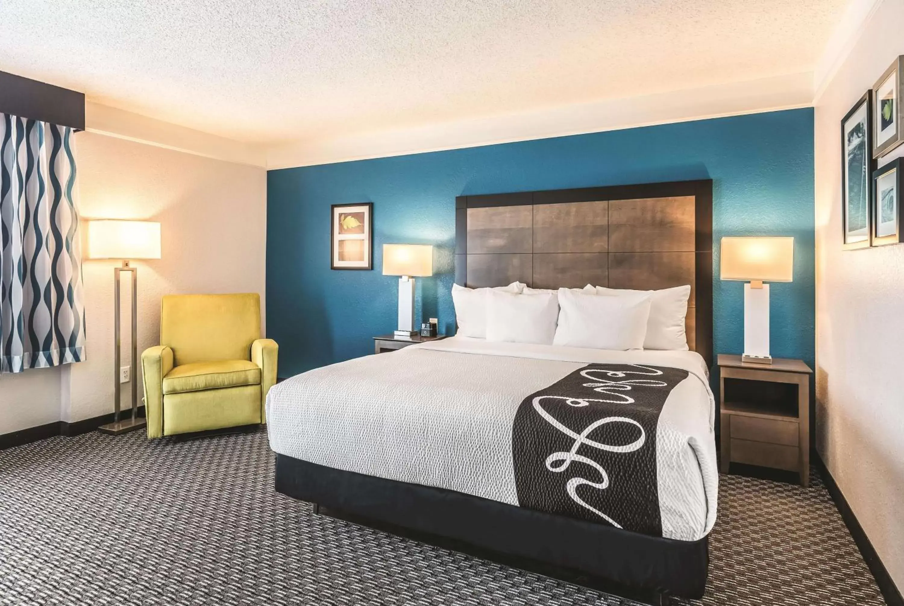 King Room in La Quinta by Wyndham Orlando Lake Mary King Room in La Quinta by Wyndham Orlando Lake Mary