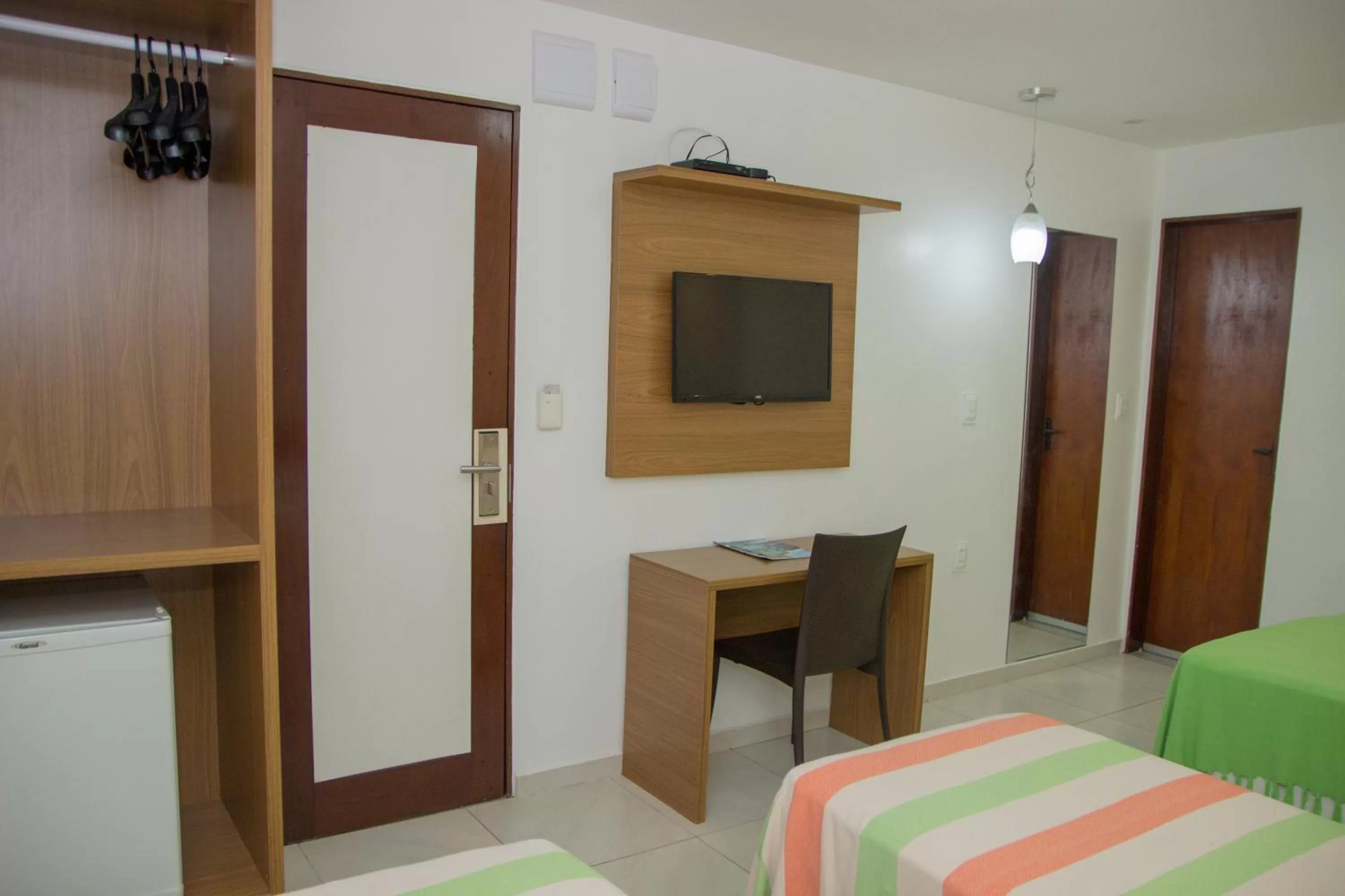 TV/Entertainment Center in Hotel Costa do Atlântico