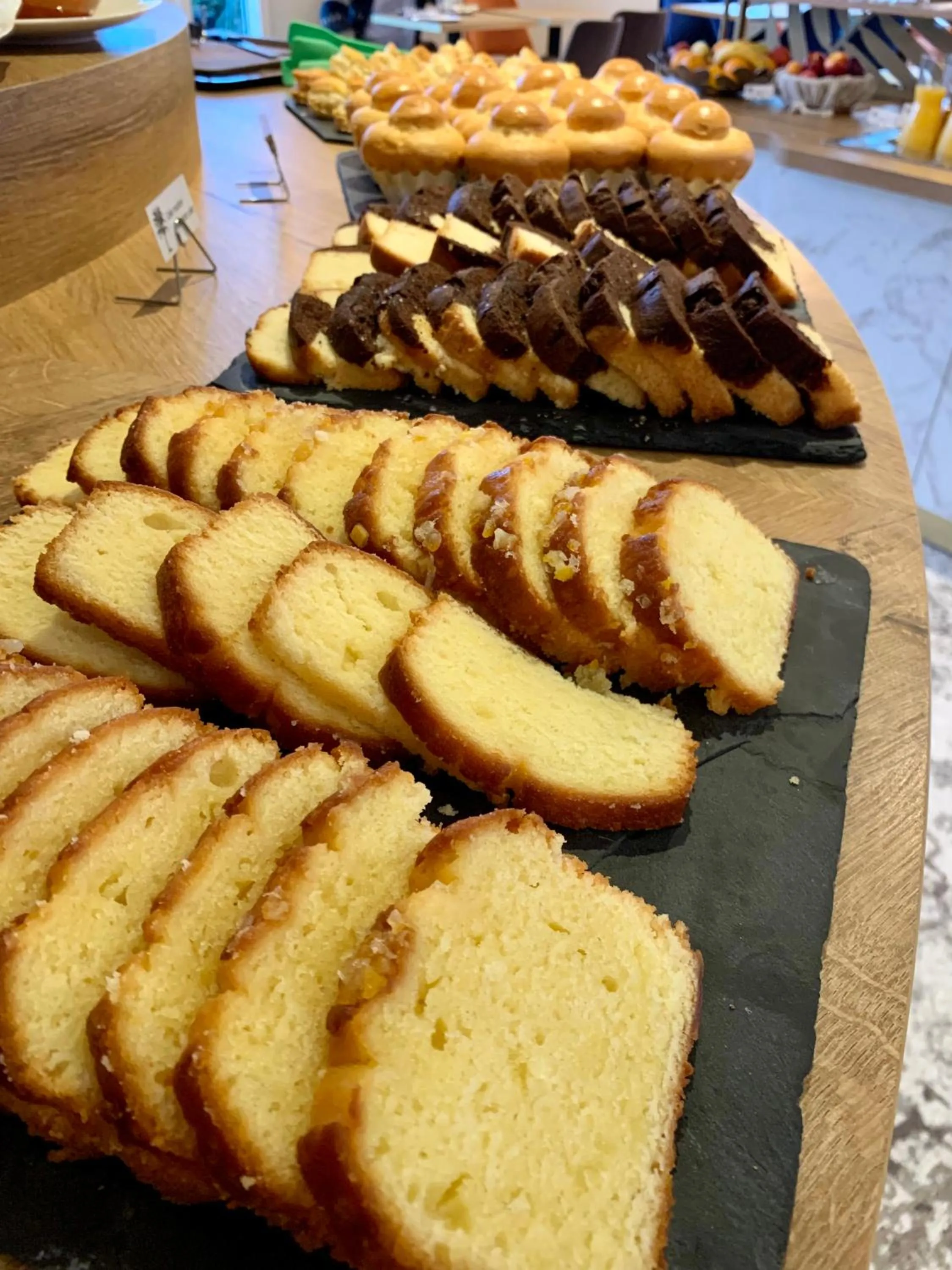 Breakfast in Le Mauritia Hotel et Spa