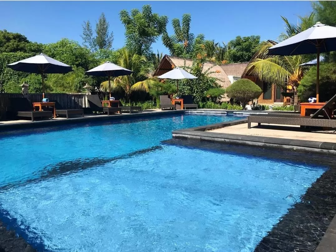 Swimming Pool in Sandy Beach Bungalows