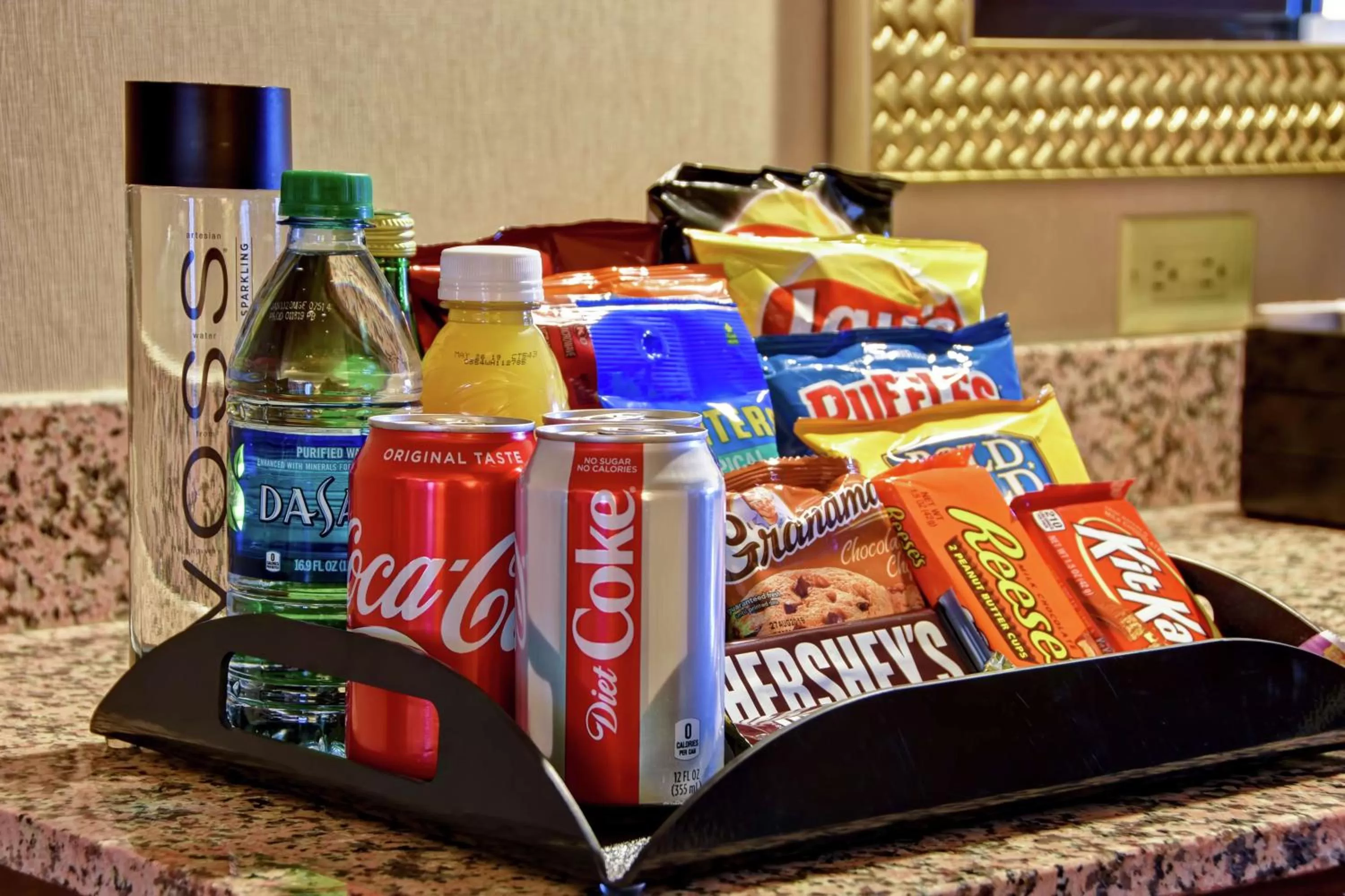 Photo of the whole room in Embassy Suites by Hilton Dulles Airport