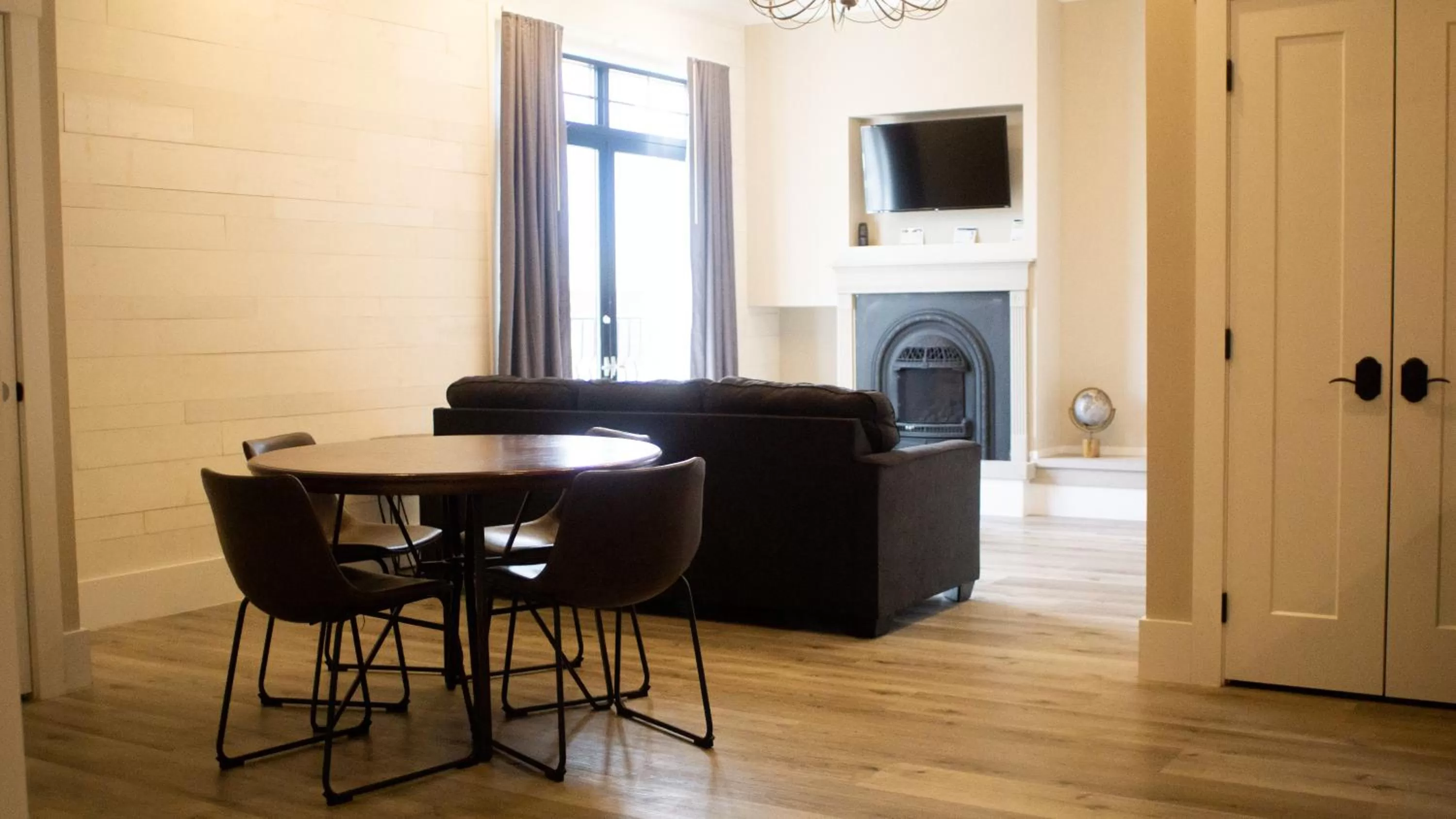 Living room in New Hotel Collection Smoky Mountains