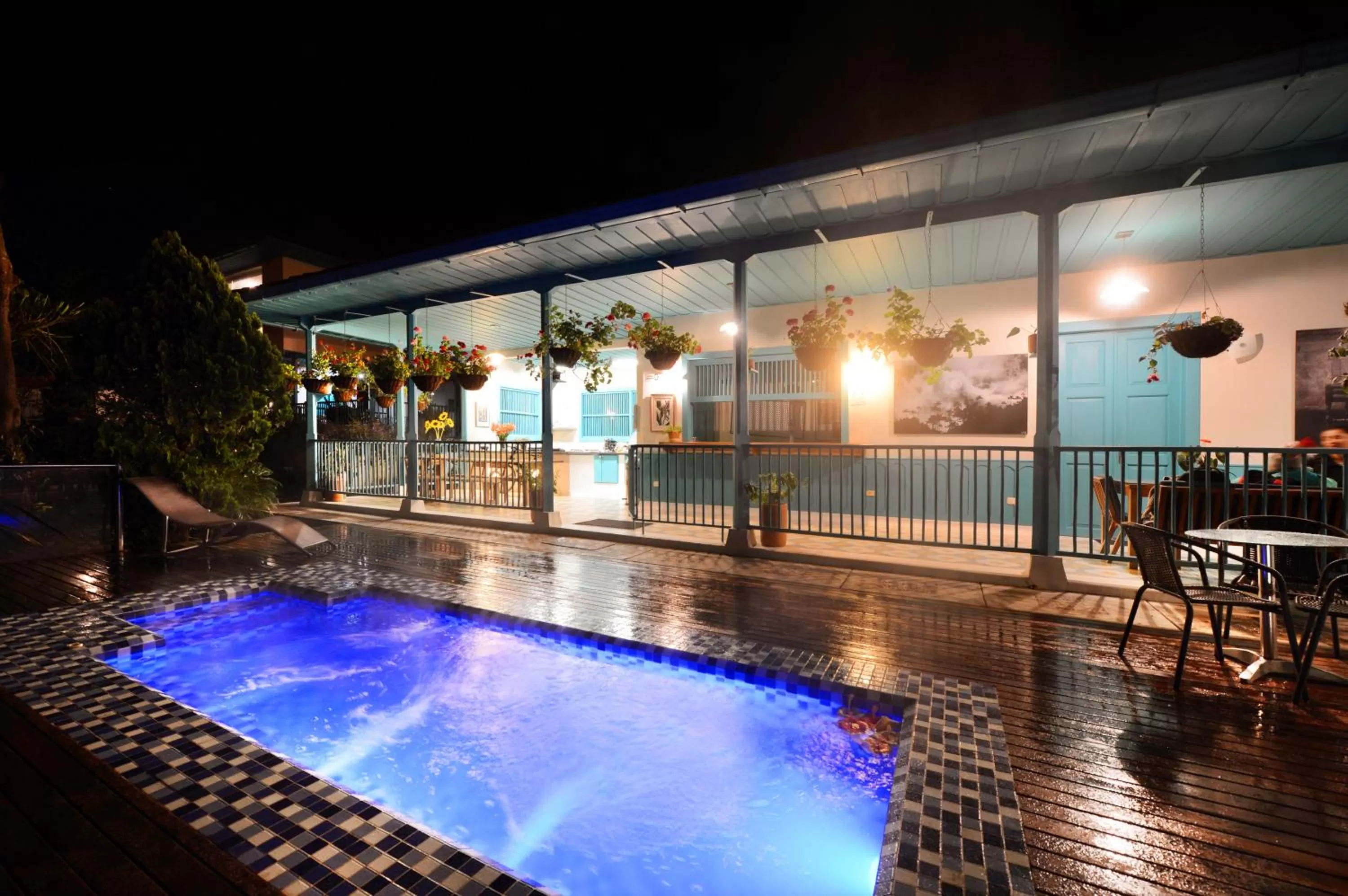 Hot Tub, Swimming Pool in Casa de las Dos Palmas