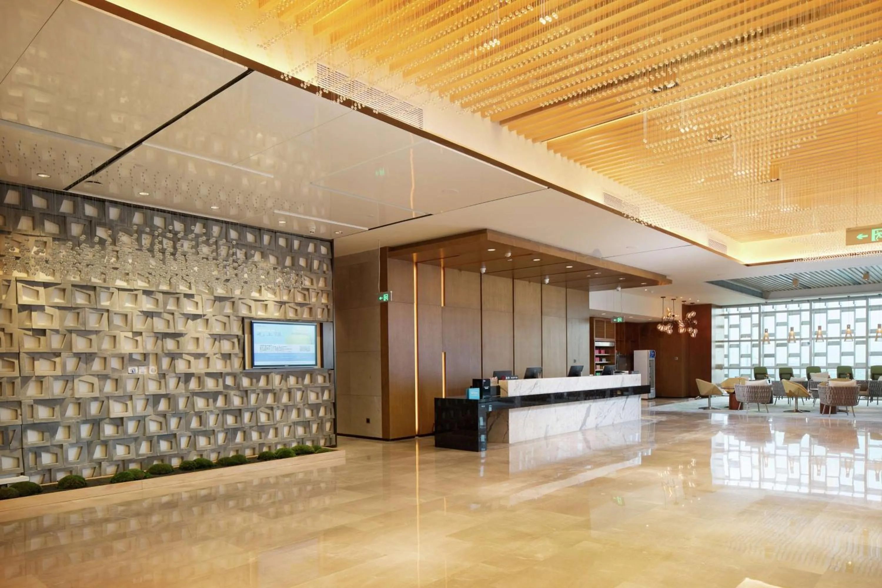 Lobby or reception in Hilton Garden Inn Zhuhai Hengqin