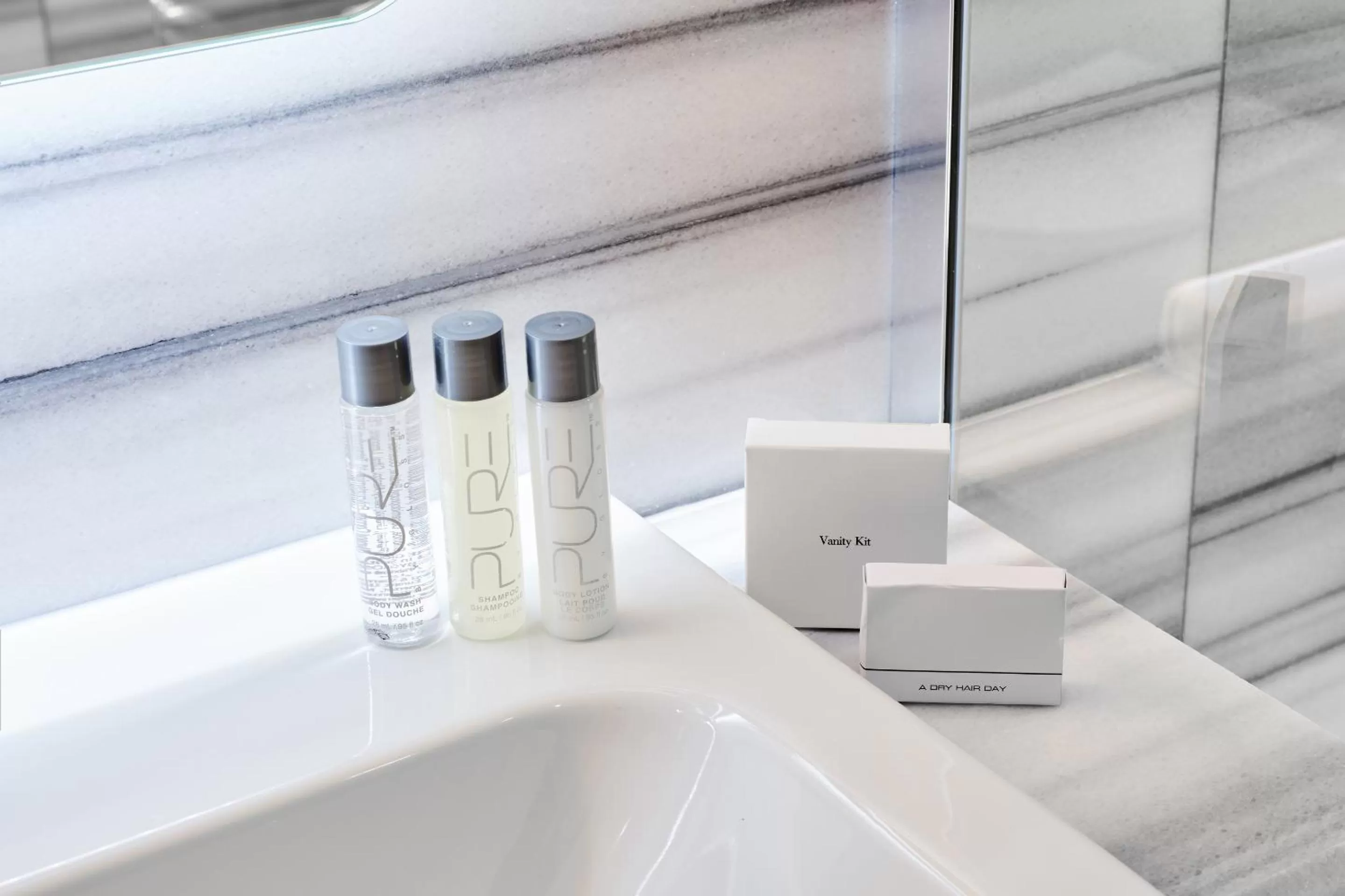 Bathroom in Warren House Hotel