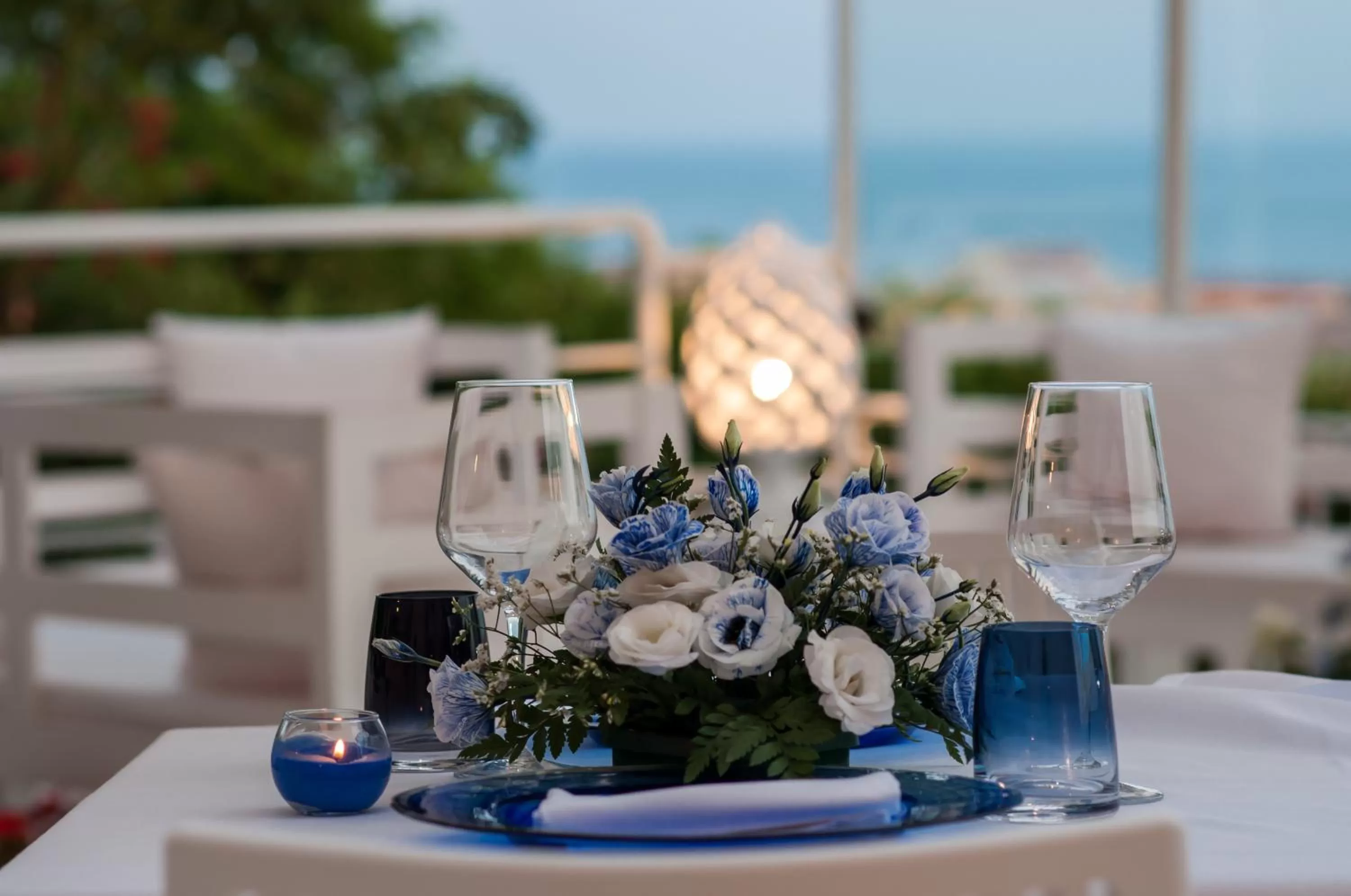 Restaurant/places to eat in Grand Hotel Paradiso