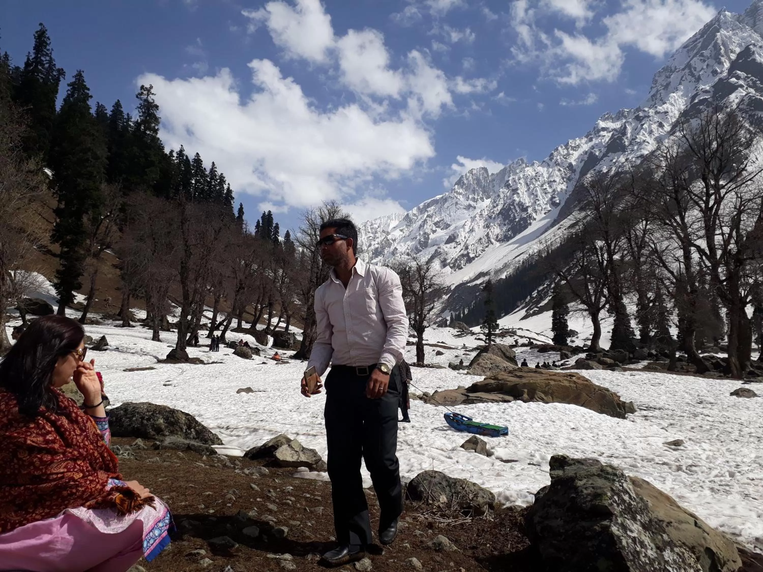 Horse-riding in Houseboat Zaindari Palace