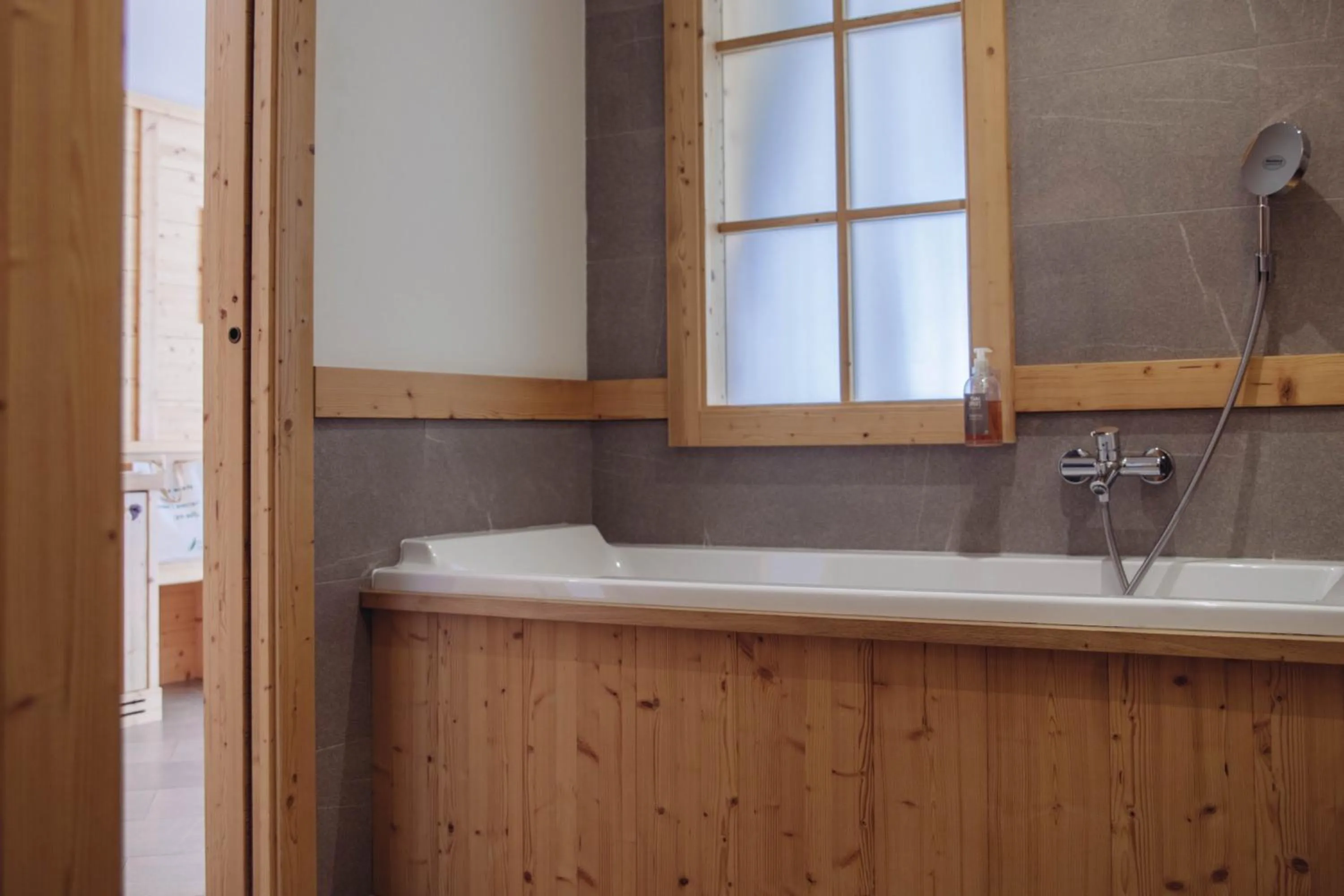 Shower in Pineta Nature Resort - Wellness & SPA