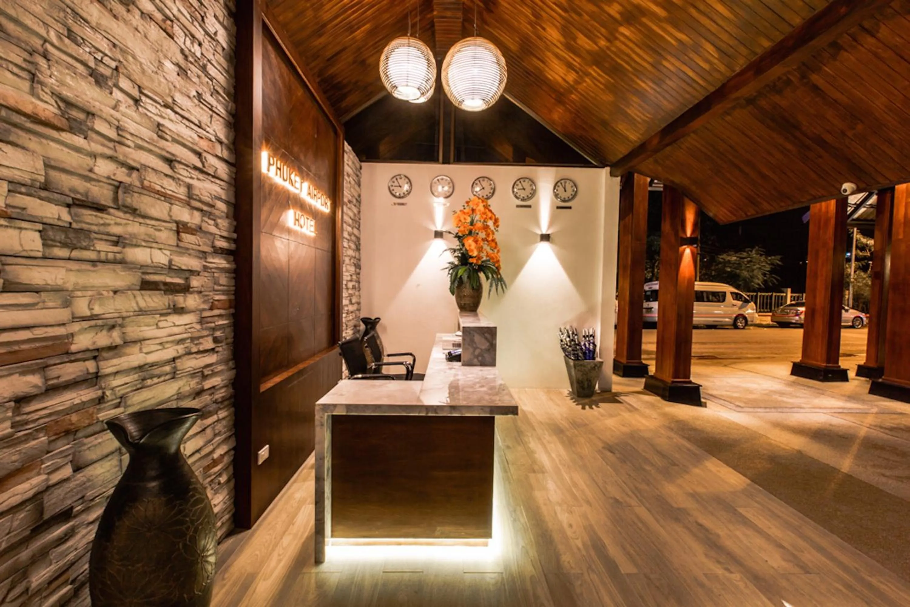 Lobby or reception in Phuket Airport Hotel - SHA Extra Plus