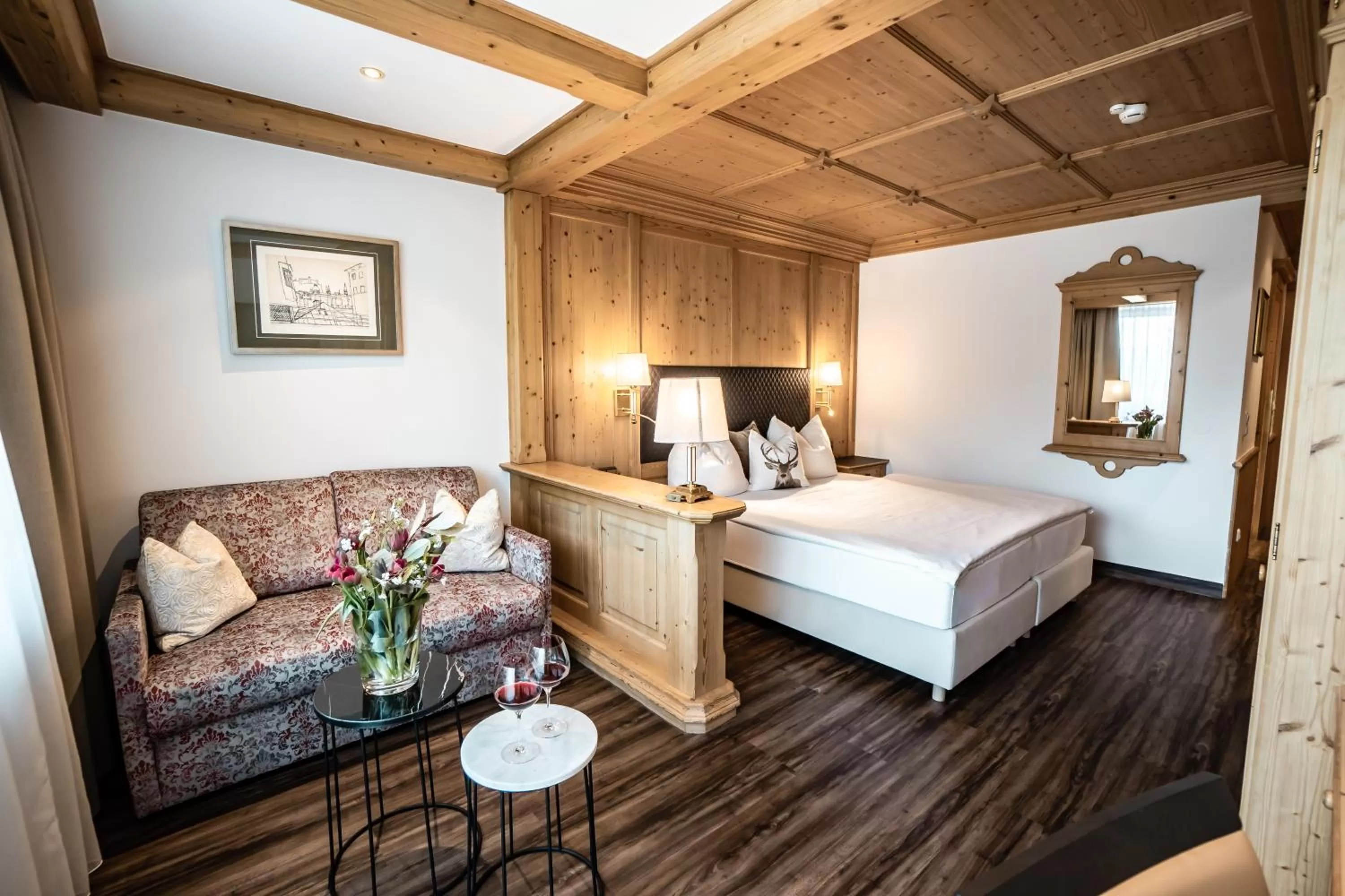 Photo of the whole room, Bed in Hotel Hubertushof