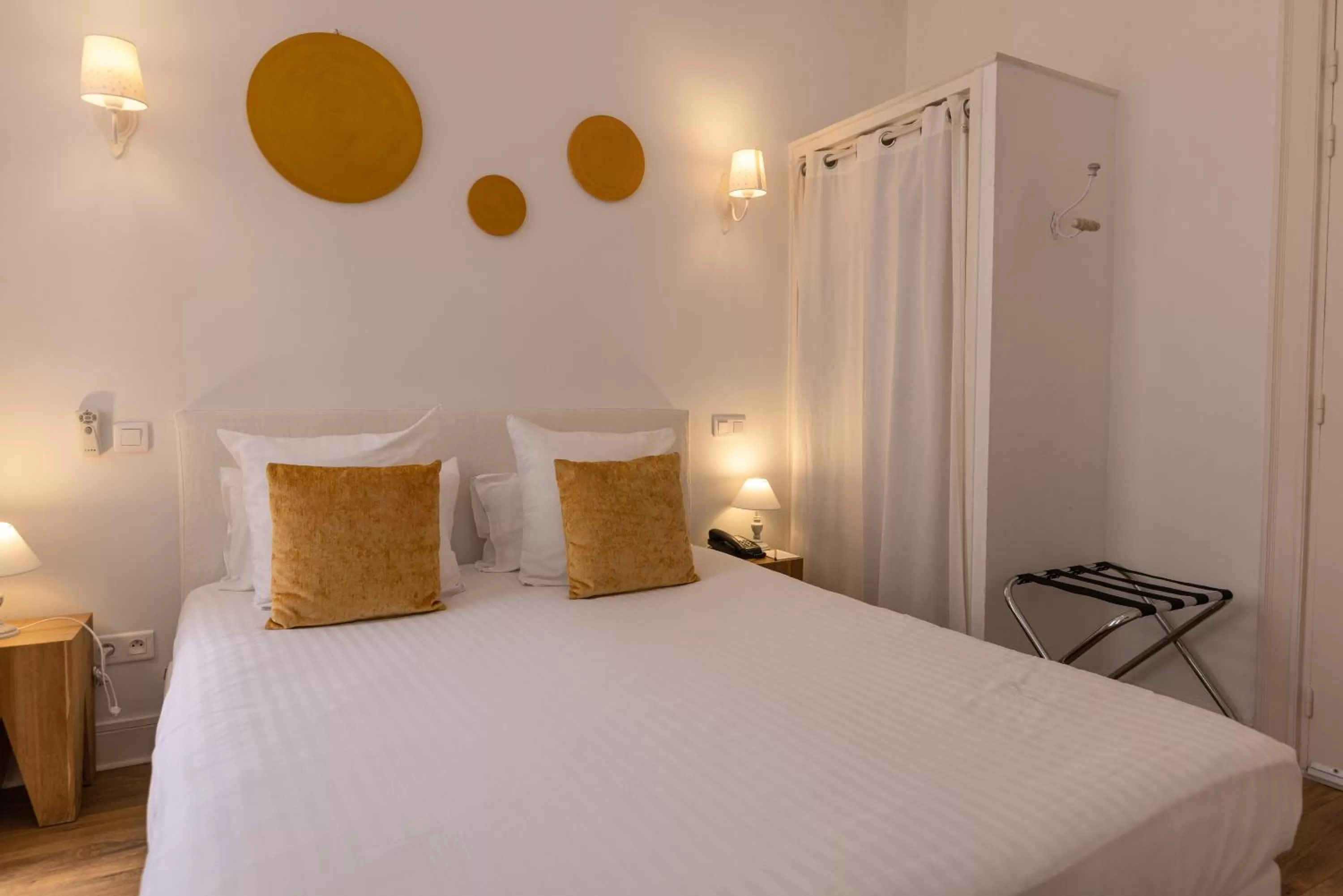 Bedroom, Bed in Hôtel & Espace Bien-être La Maison du Lierre