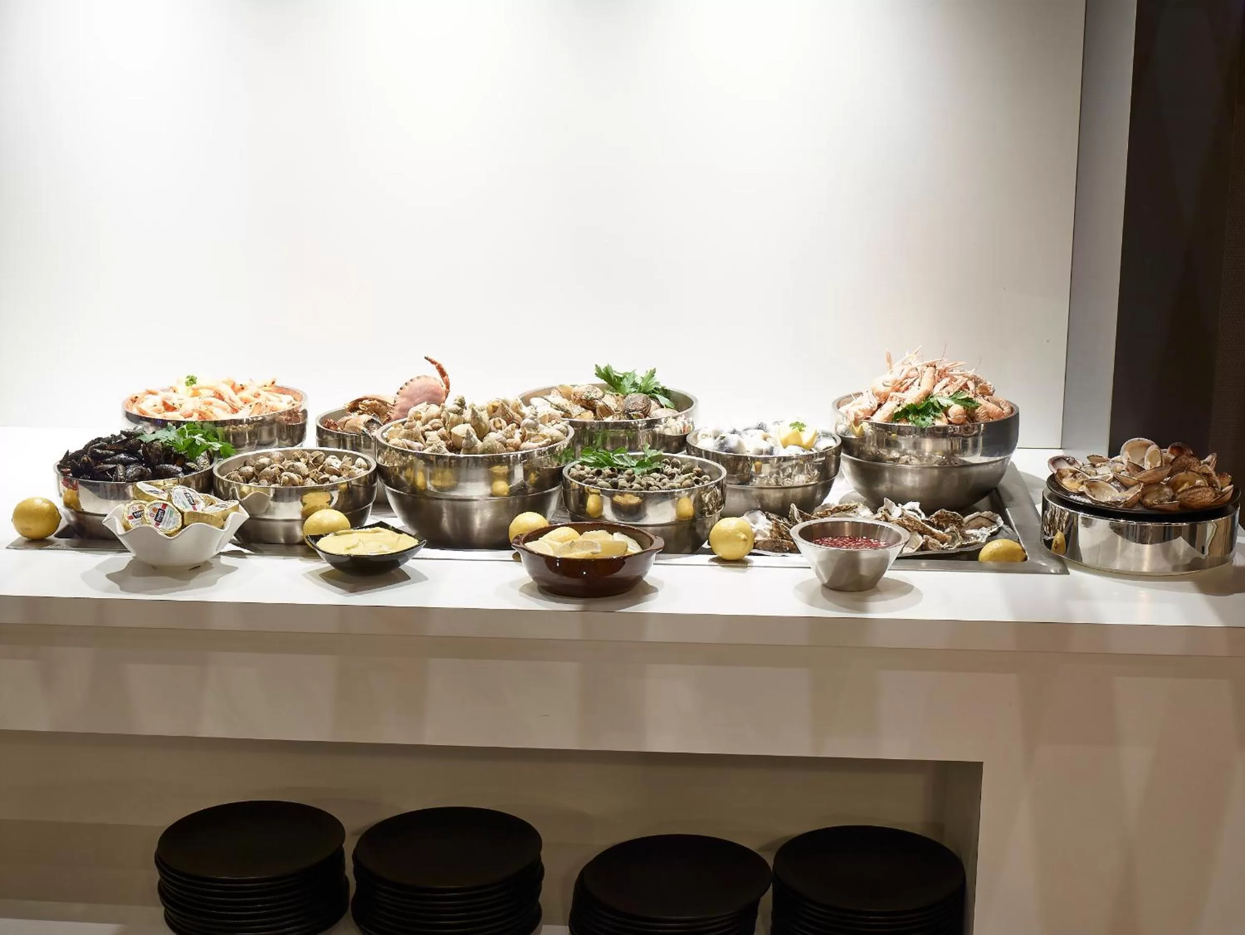 Restaurant/places to eat in ibis Poitiers Site du Futuroscope