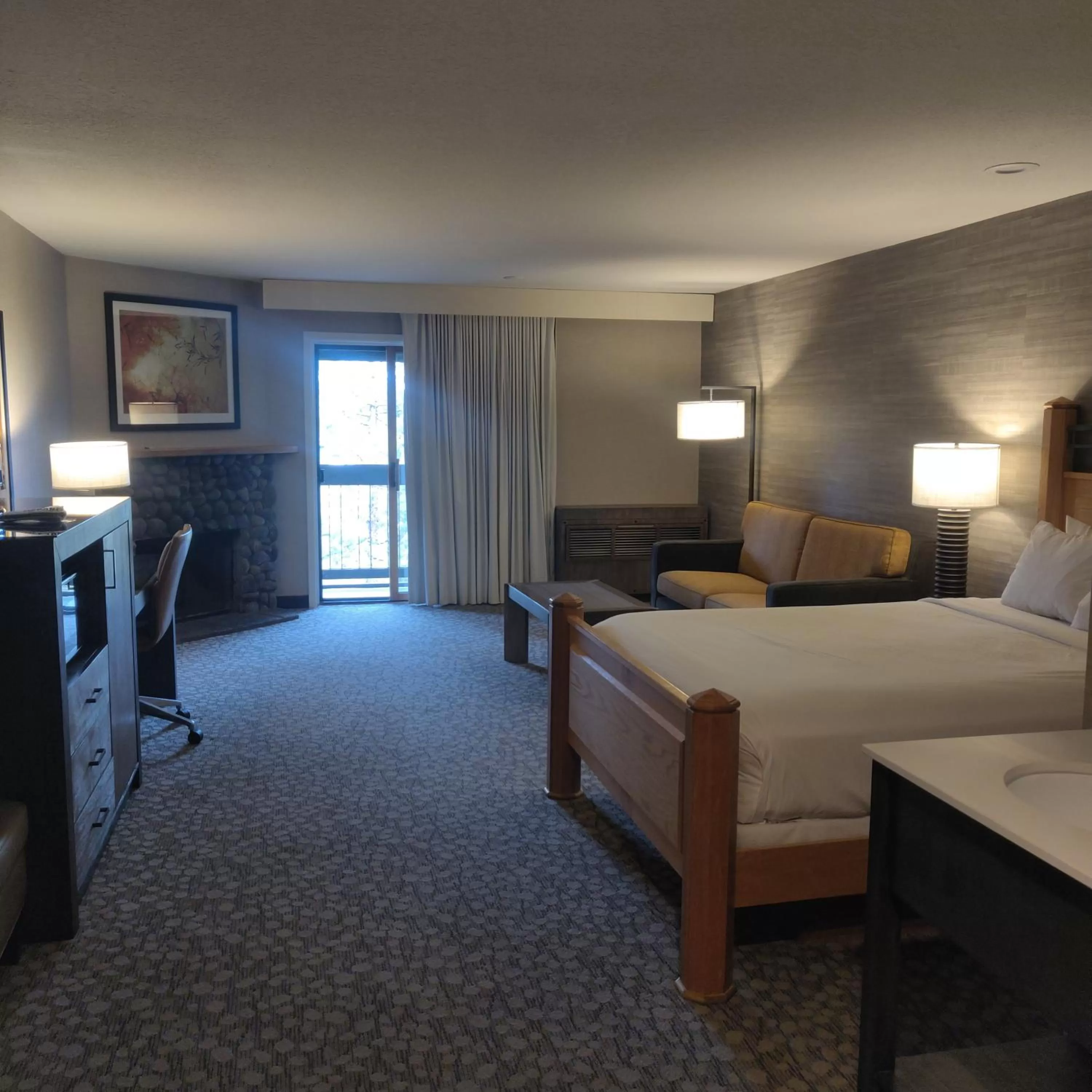 Property building, Bed in Riverhouse Lodge