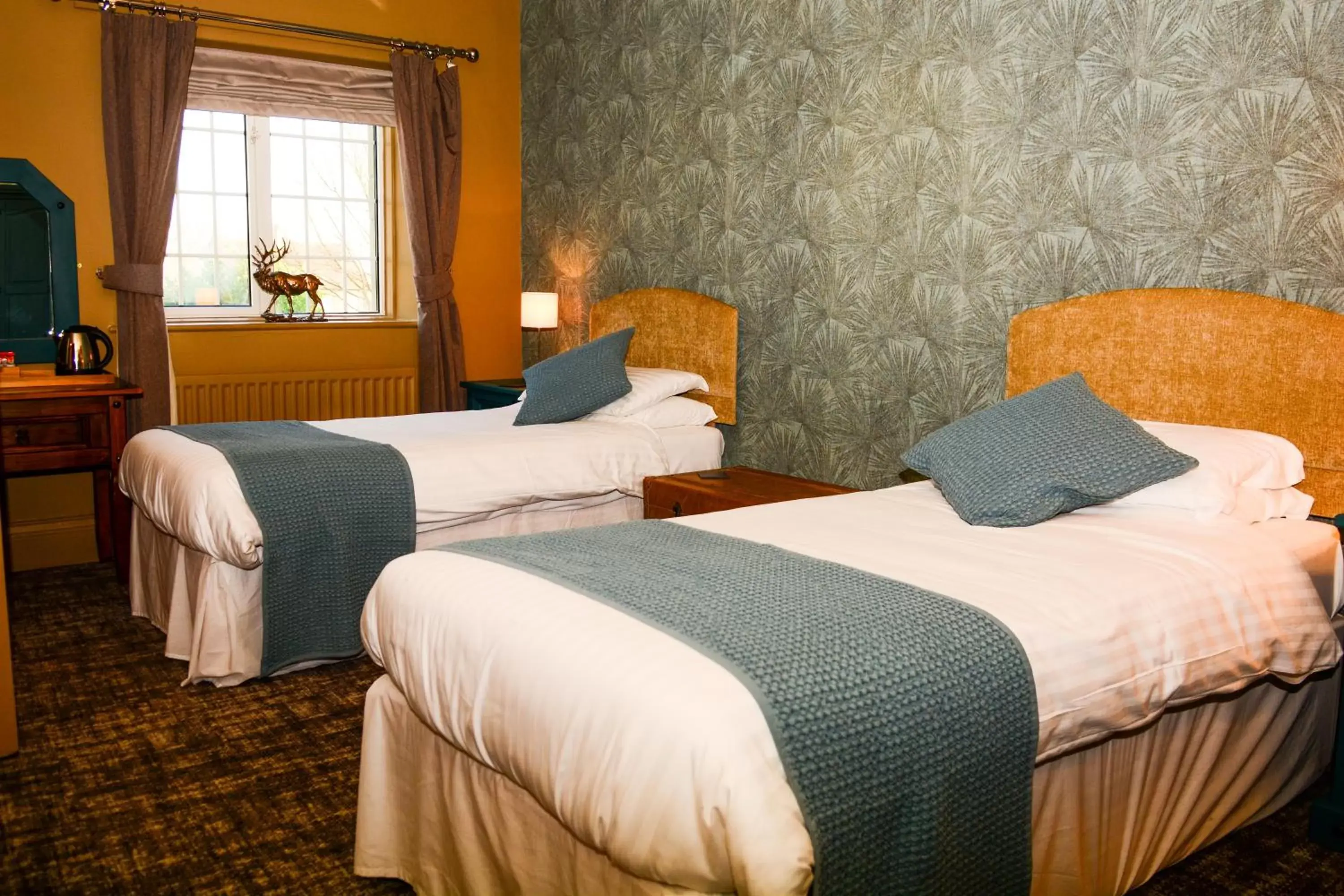 Standard Twin Room in Plough Inn Standard Twin Room in Plough Inn