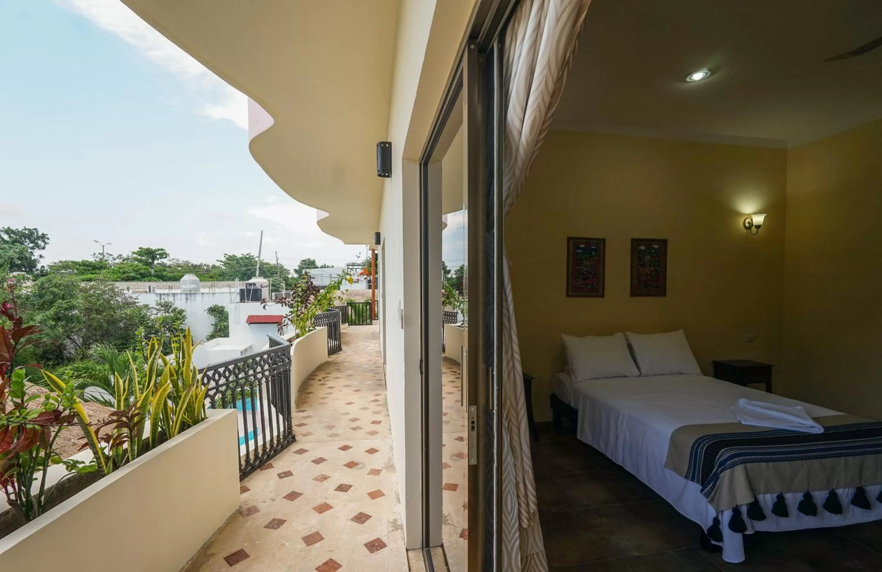 View (from property/room), Bed in hotel stella maris tulum