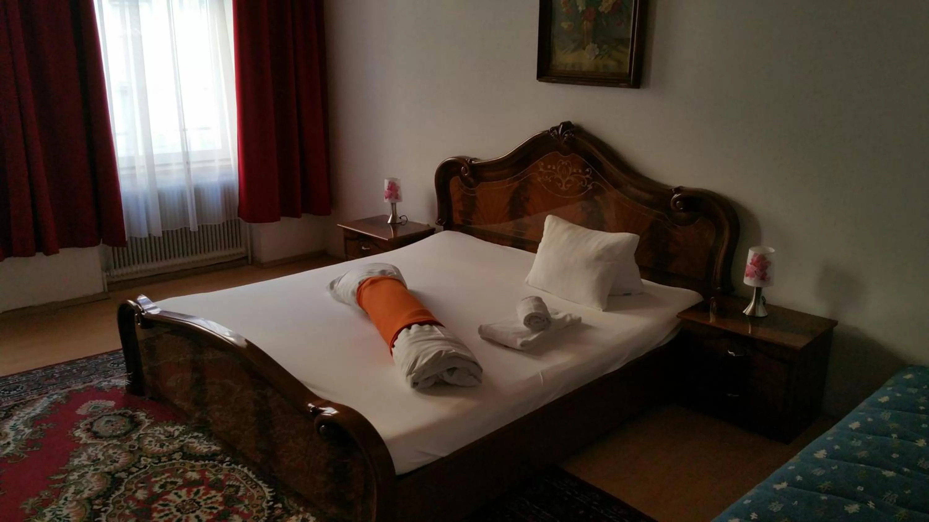 Bed in Appartement Hotel Marien-Hof