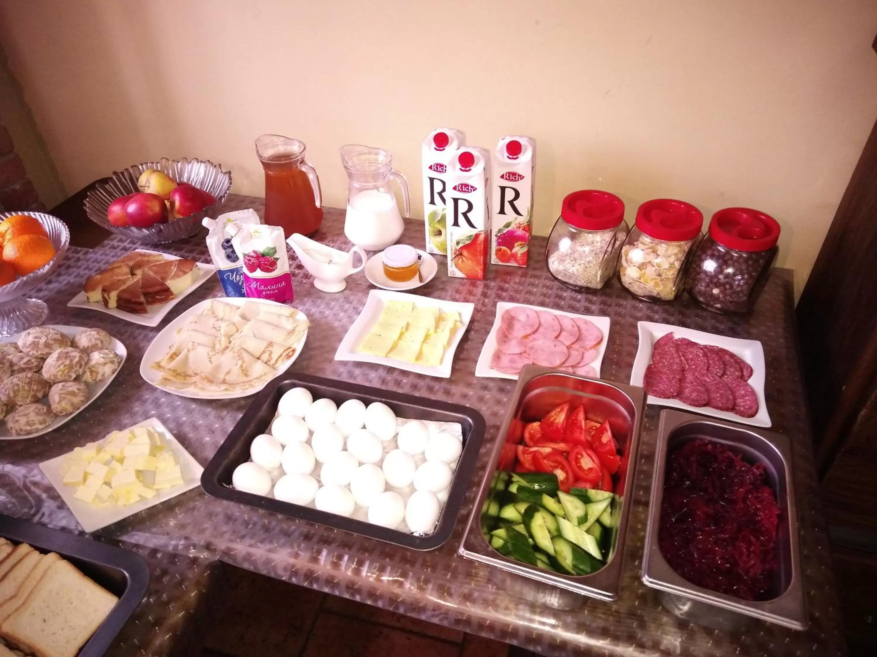 Buffet breakfast, Breakfast in Stara Vezha Hotel