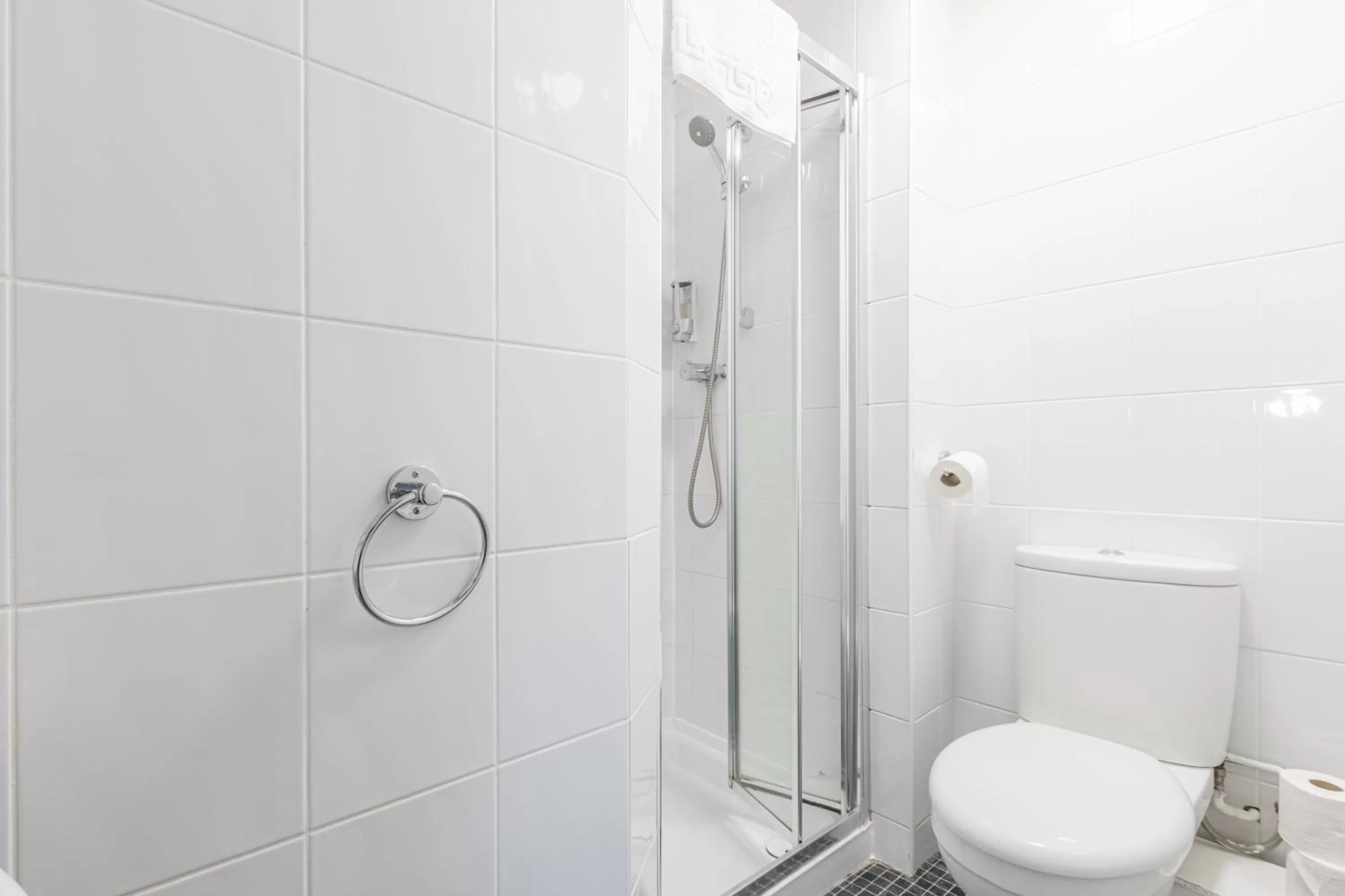 Bathroom in Brooklands Lodge
