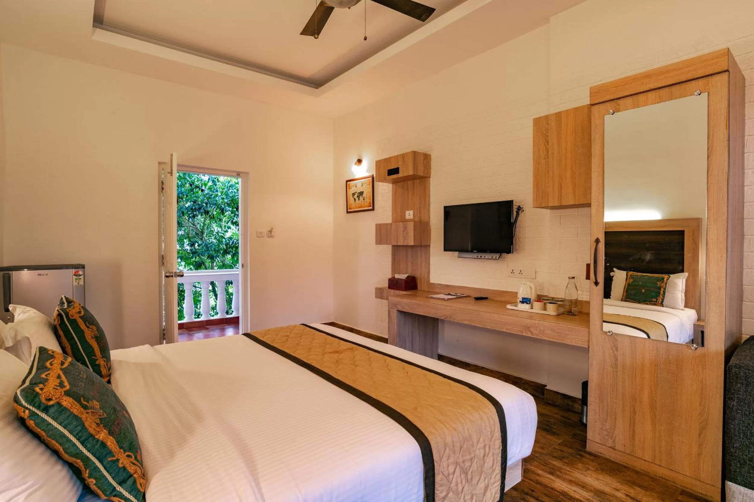 TV and multimedia, Bed in Tea Harvester