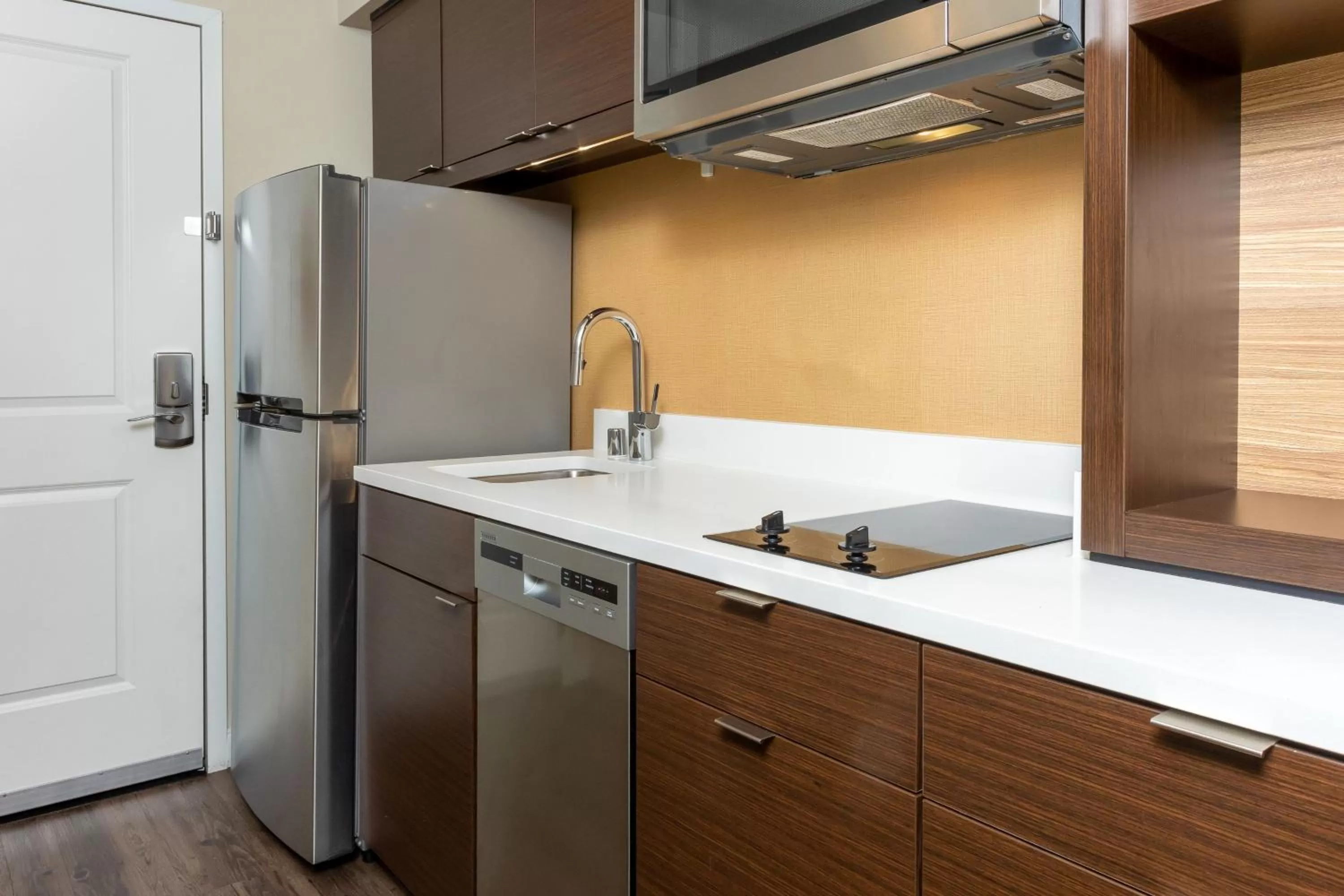 Kitchen or kitchenette in TownePlace Suites By Marriott Las Vegas Stadium District