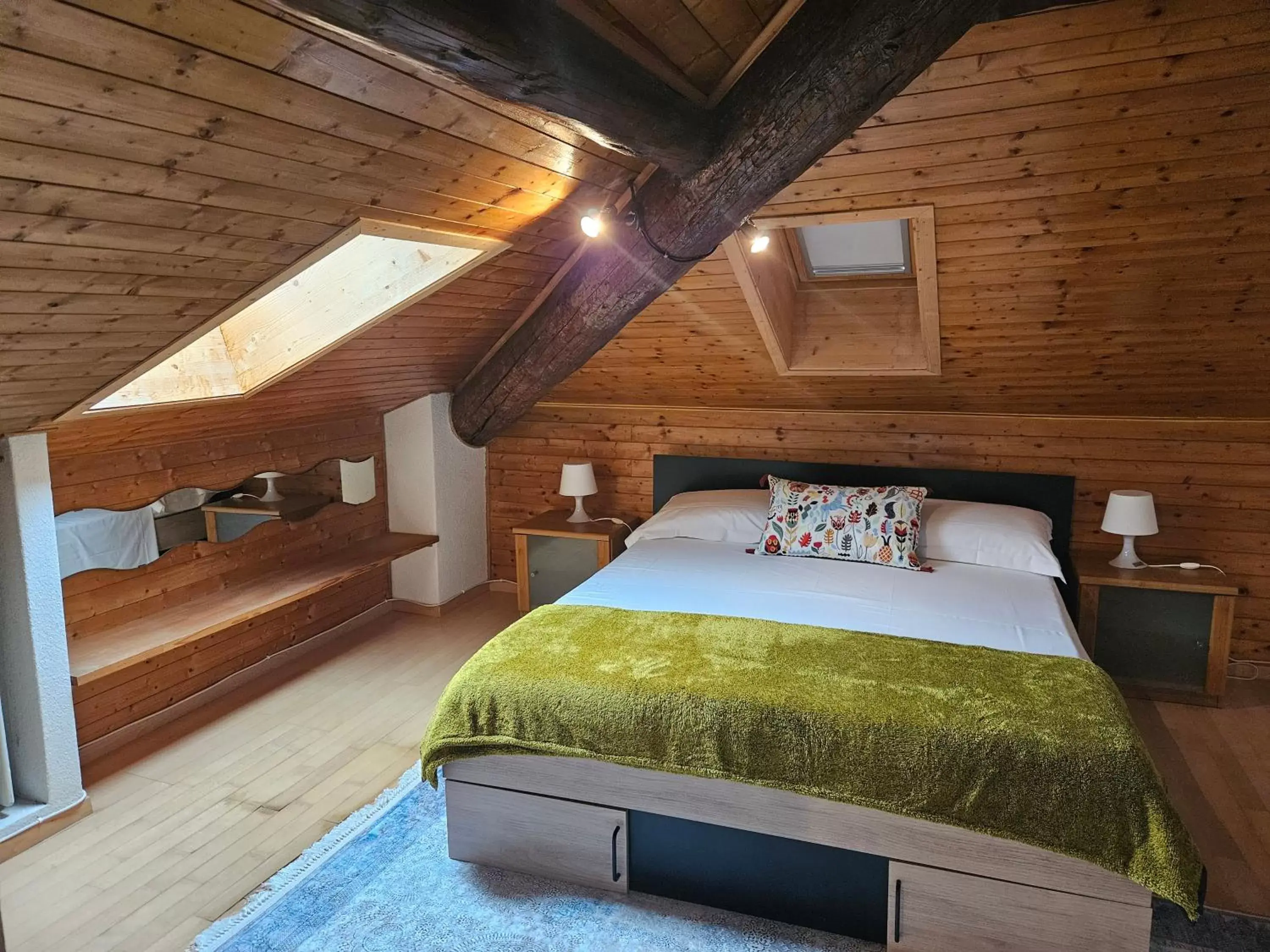 Roof Family Suite with Balcony in @ Home Hotel Locarno Roof Family Suite with Balcony in @ Home Hotel Locarno