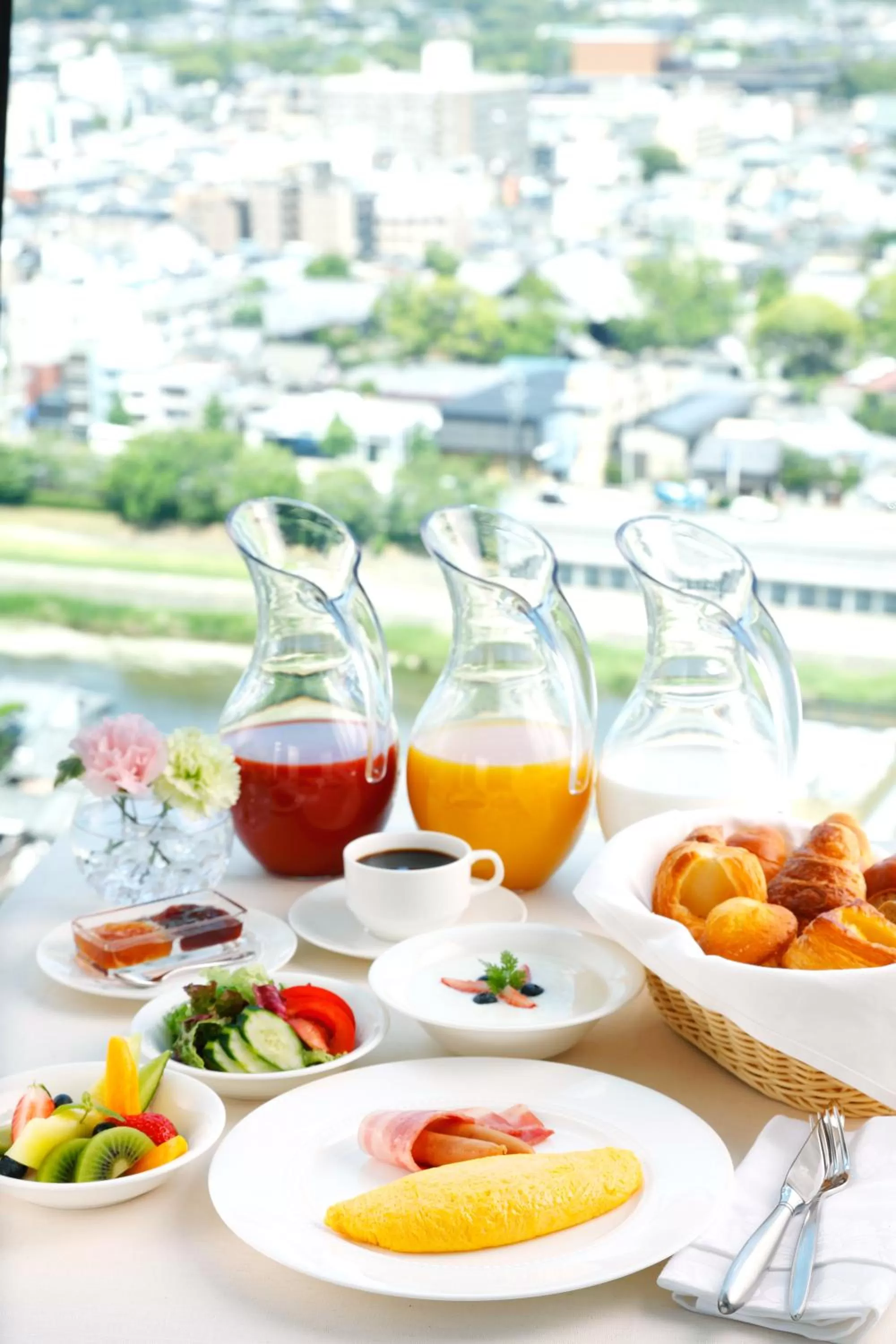 Restaurant/places to eat in Hotel Okura Kyoto