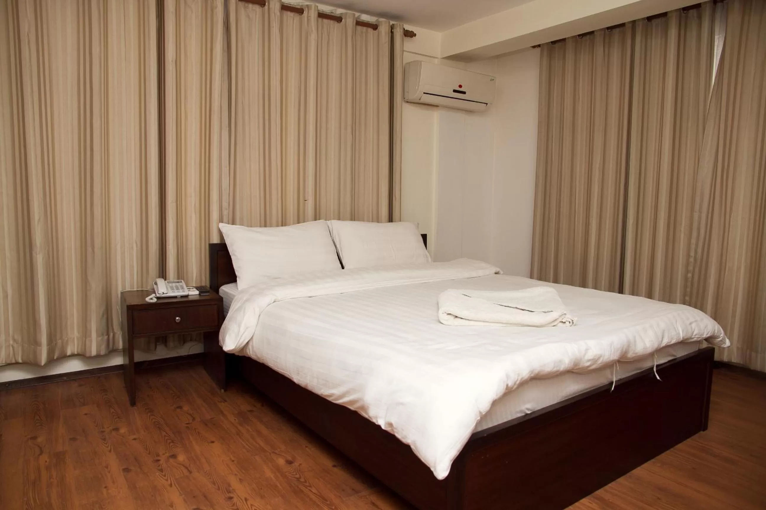 Bed in Hotel Yambu kathmandu