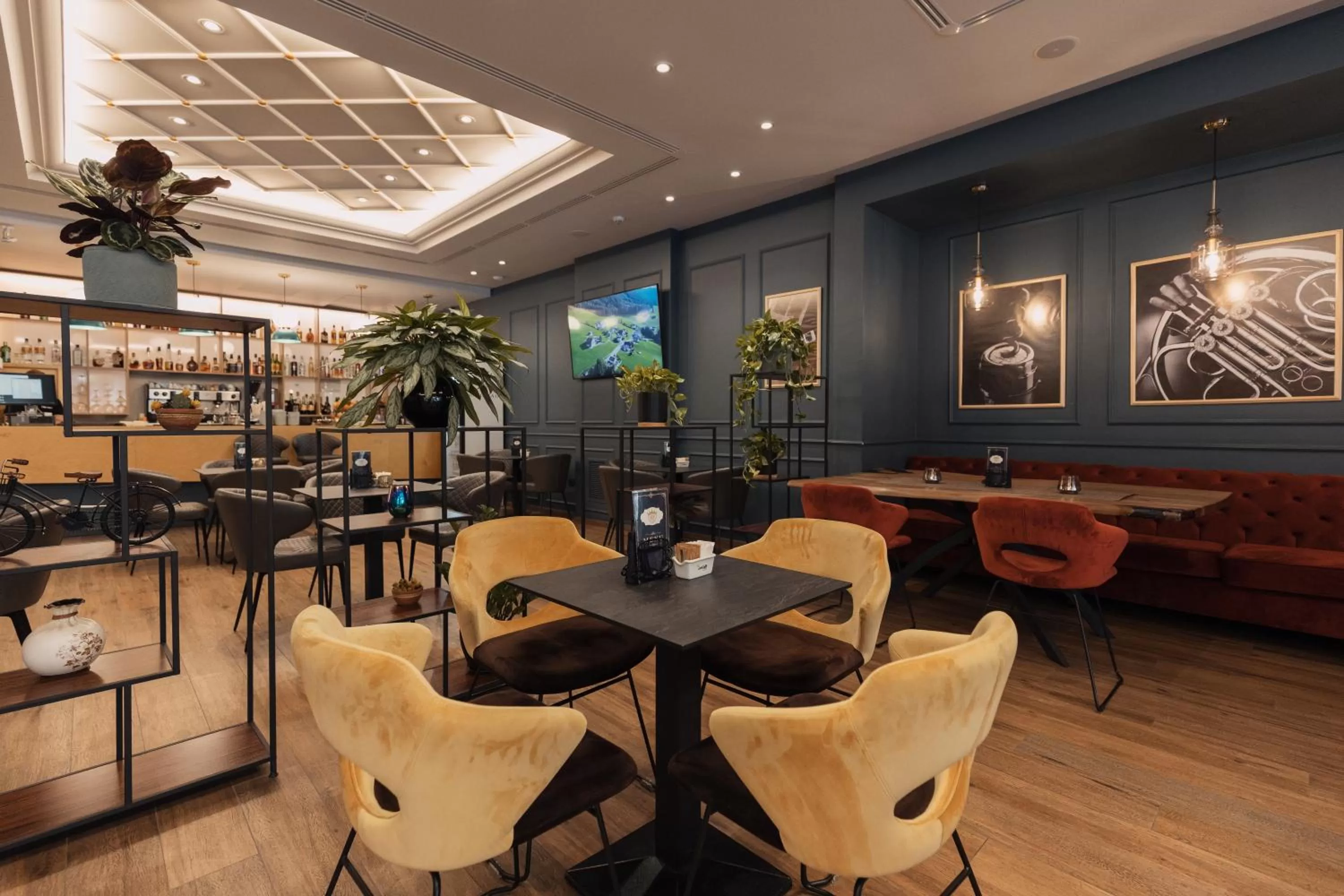 Lounge or bar, Restaurant/Places to Eat in Hotel Boutique Vila 135