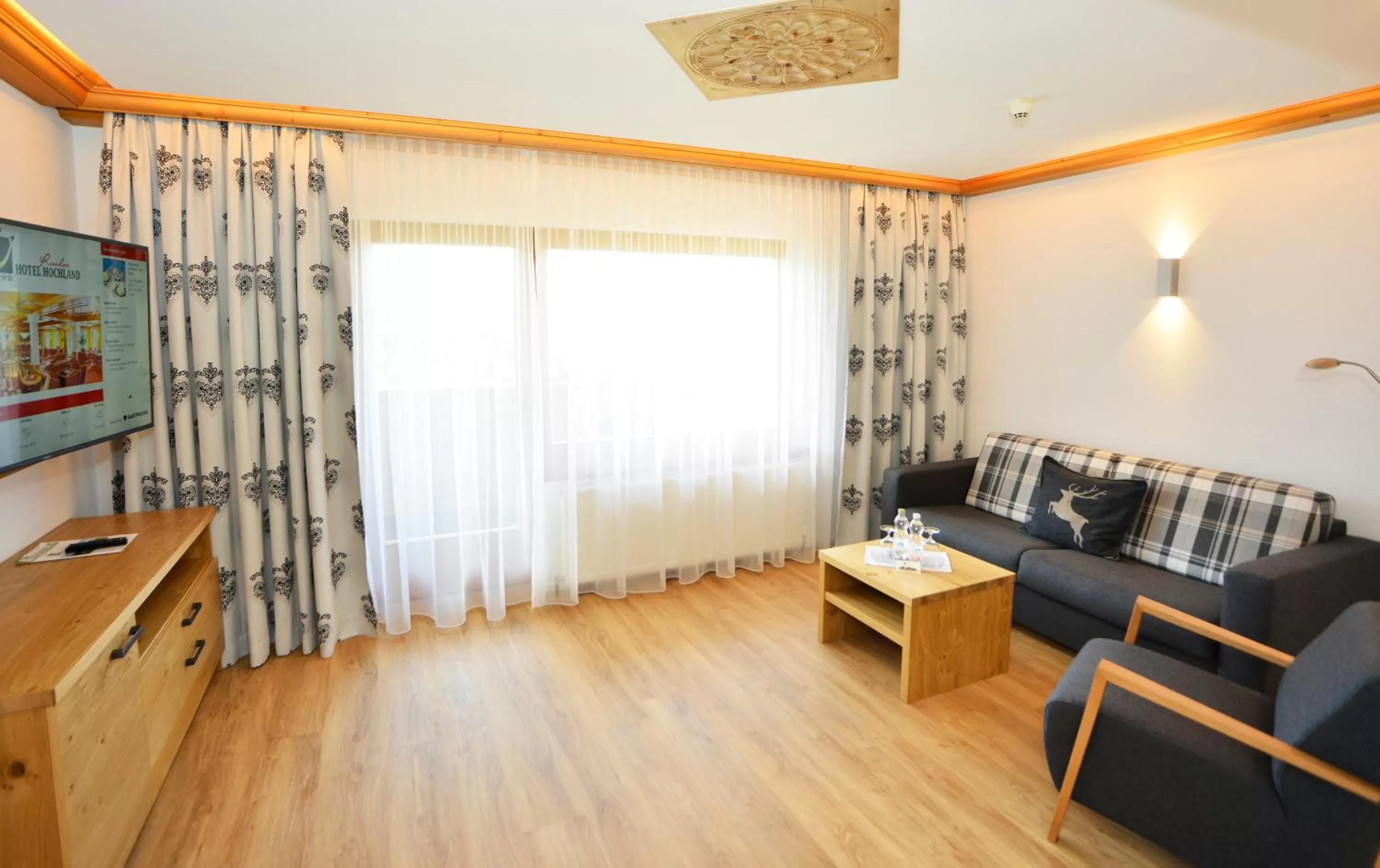 Photo of the whole room, Seating Area in Hotel Residenz Hochland