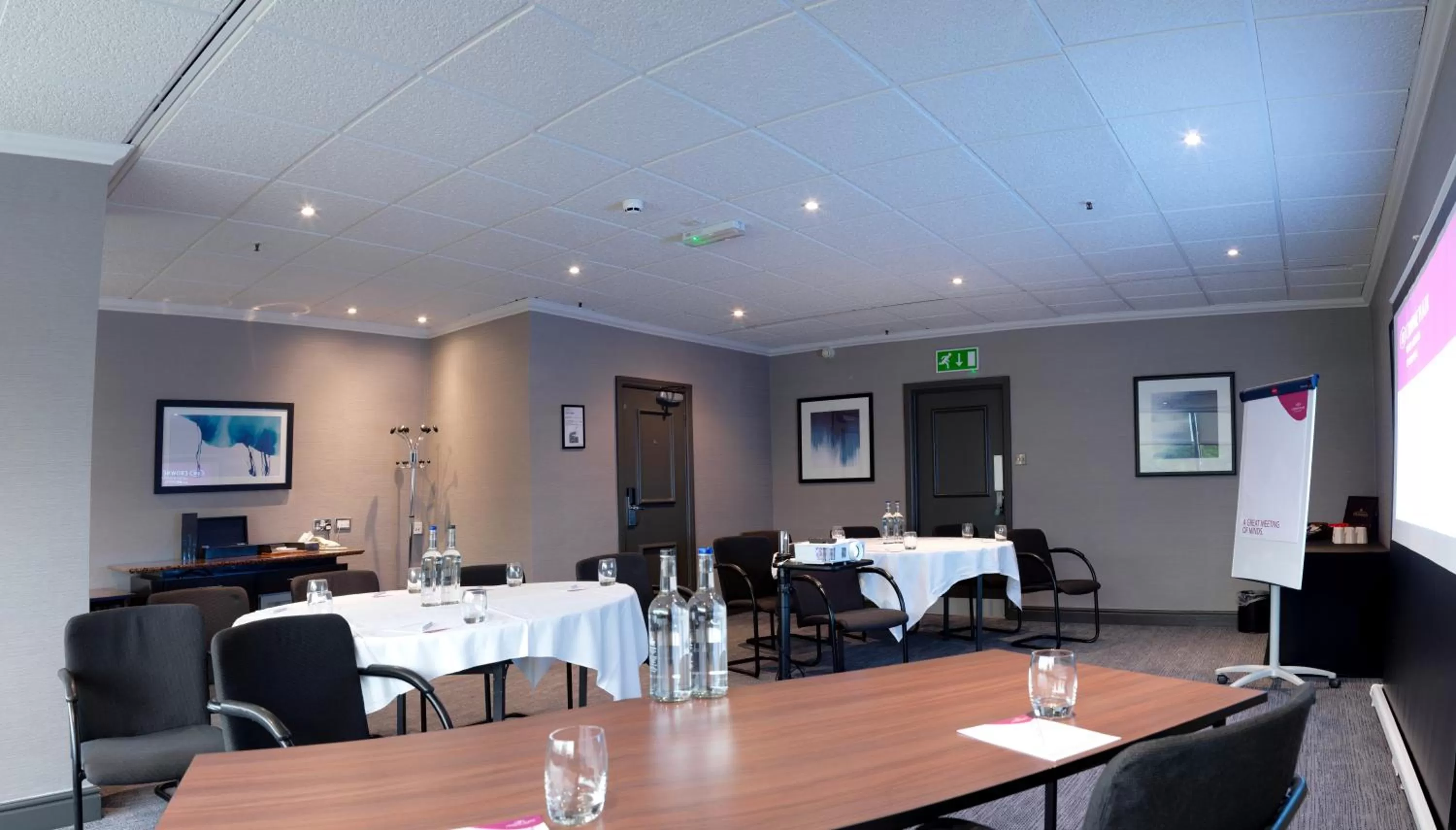 Meeting/conference room in Crowne Plaza Harrogate by IHG
