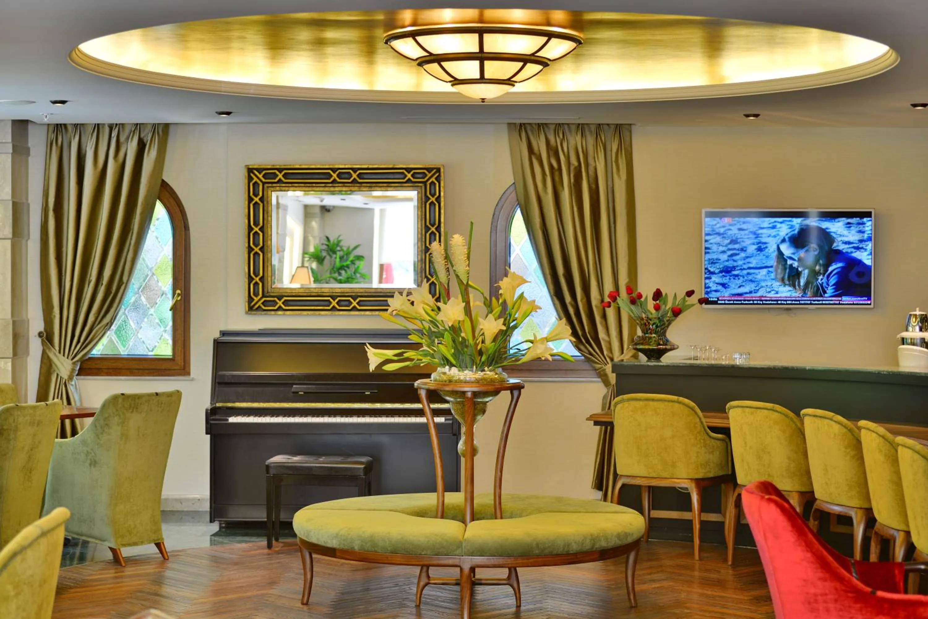 Lounge or bar in Warwick Ankara