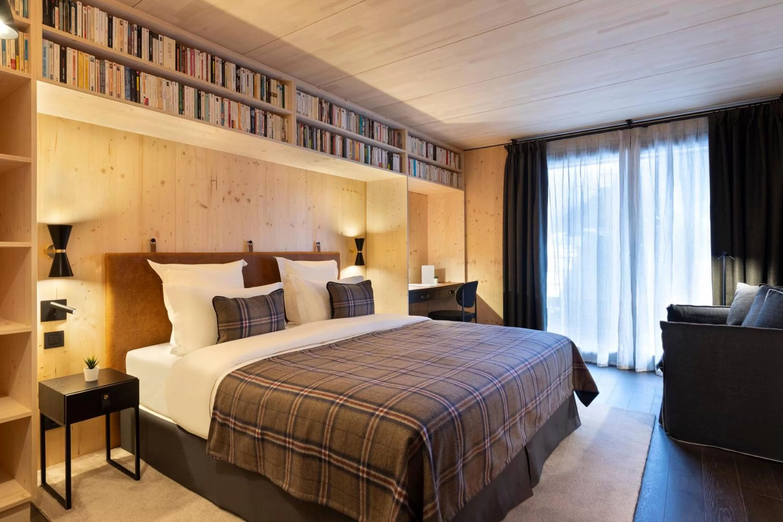 Bedroom, Bed in St-Alban Hotel & Spa