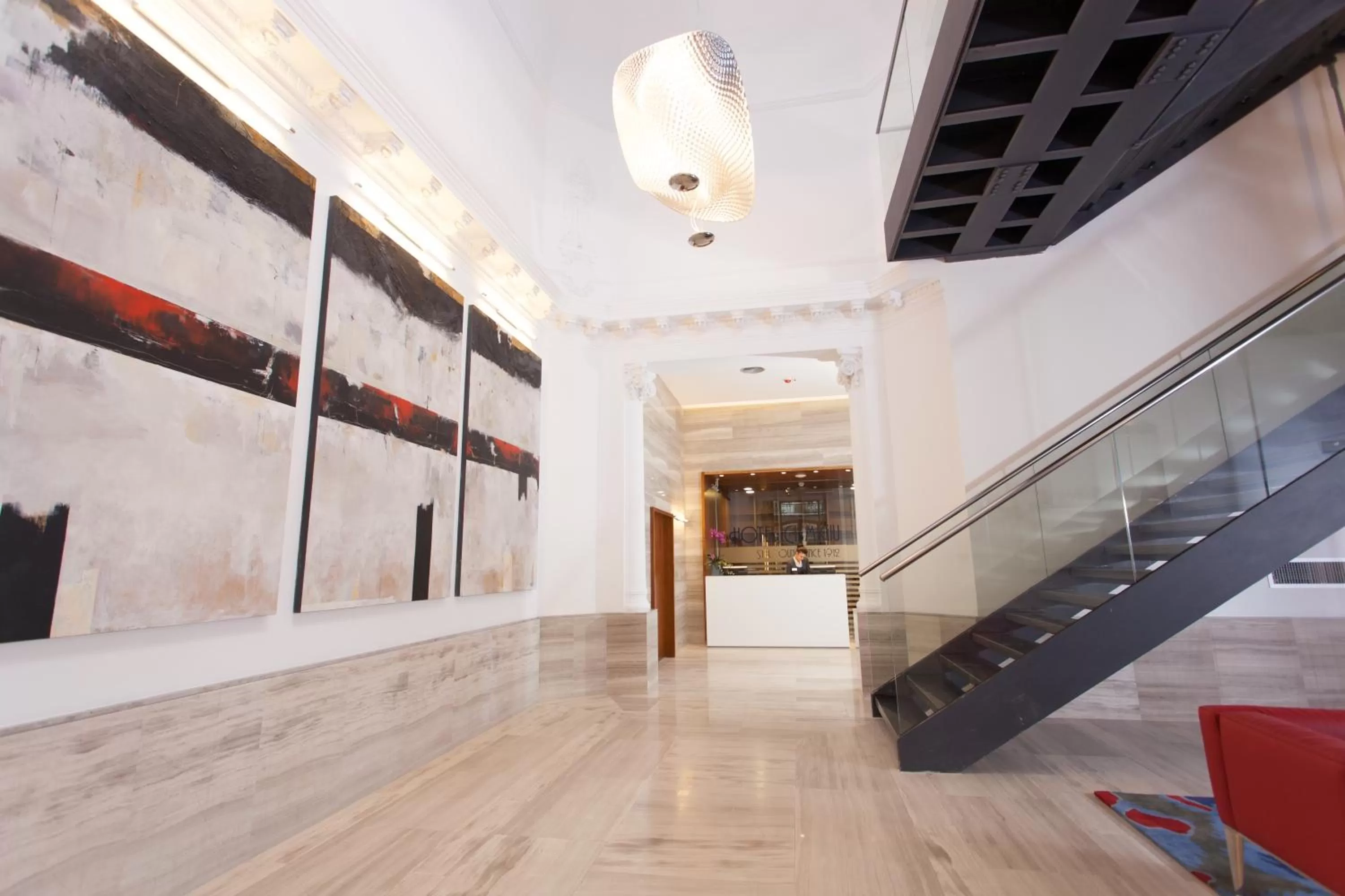 Lobby or reception in Hotel Cismigiu