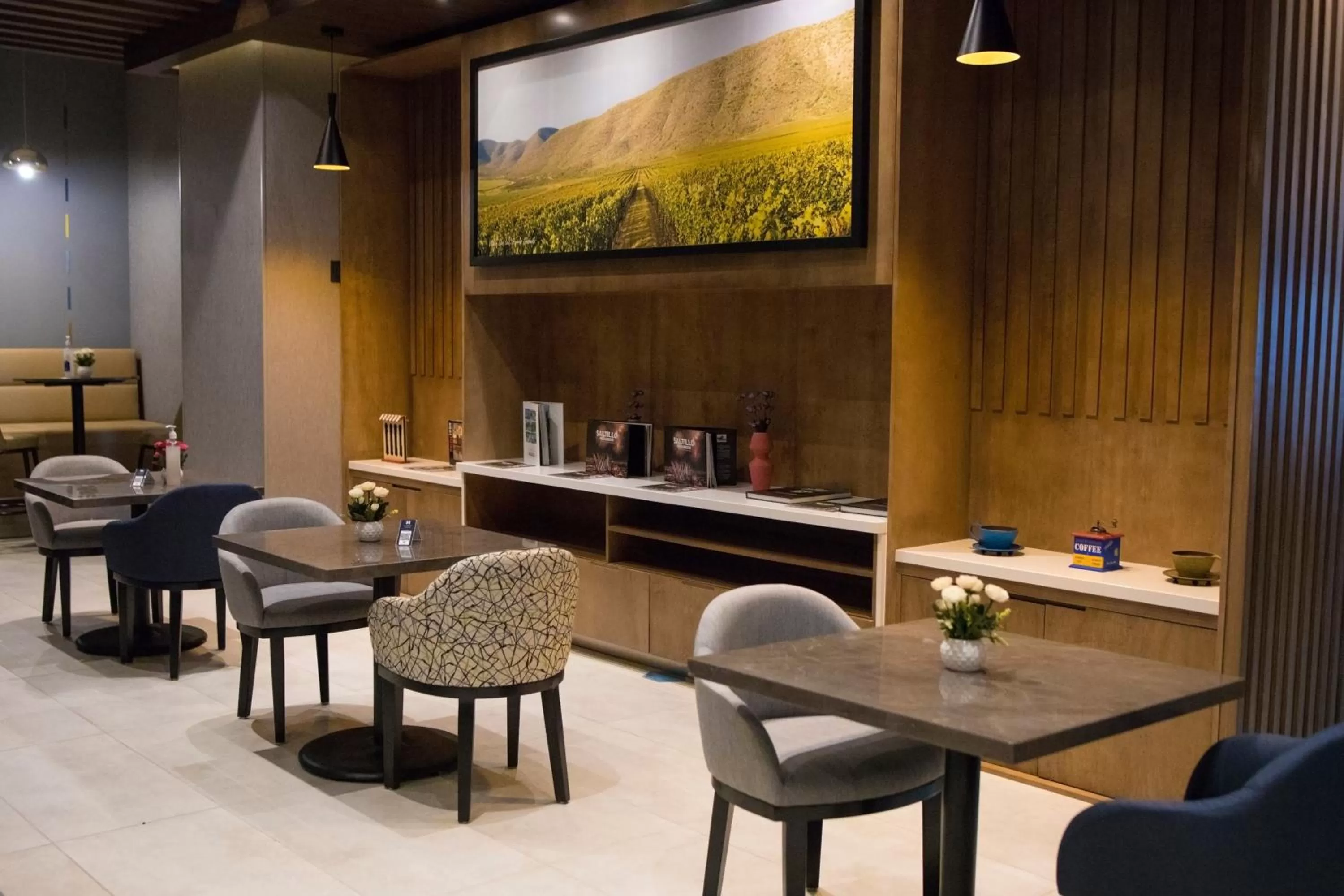 Restaurant/places to eat in Hyatt Place Saltillo