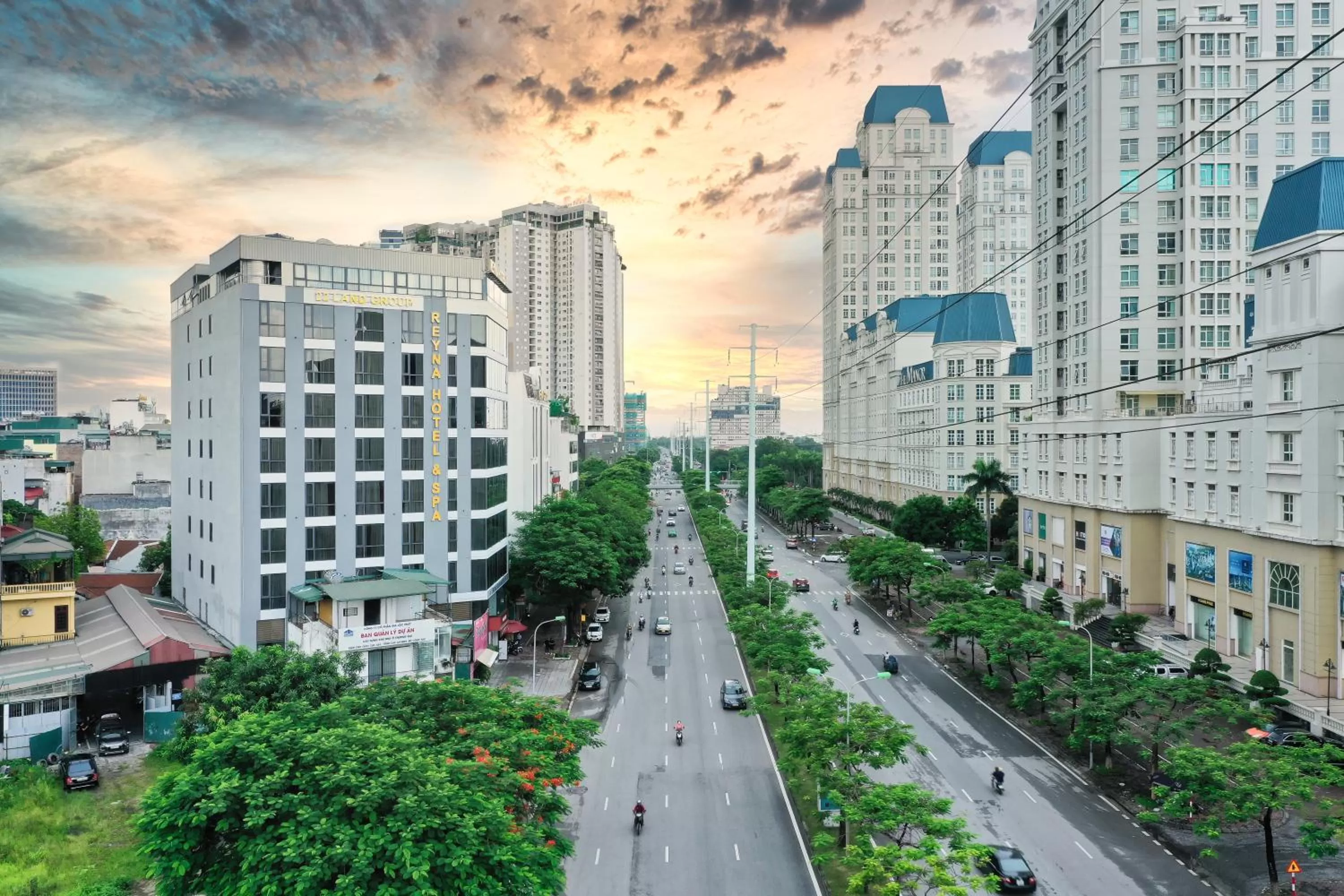 Day in Reyna Hotel Hanoi & Spa