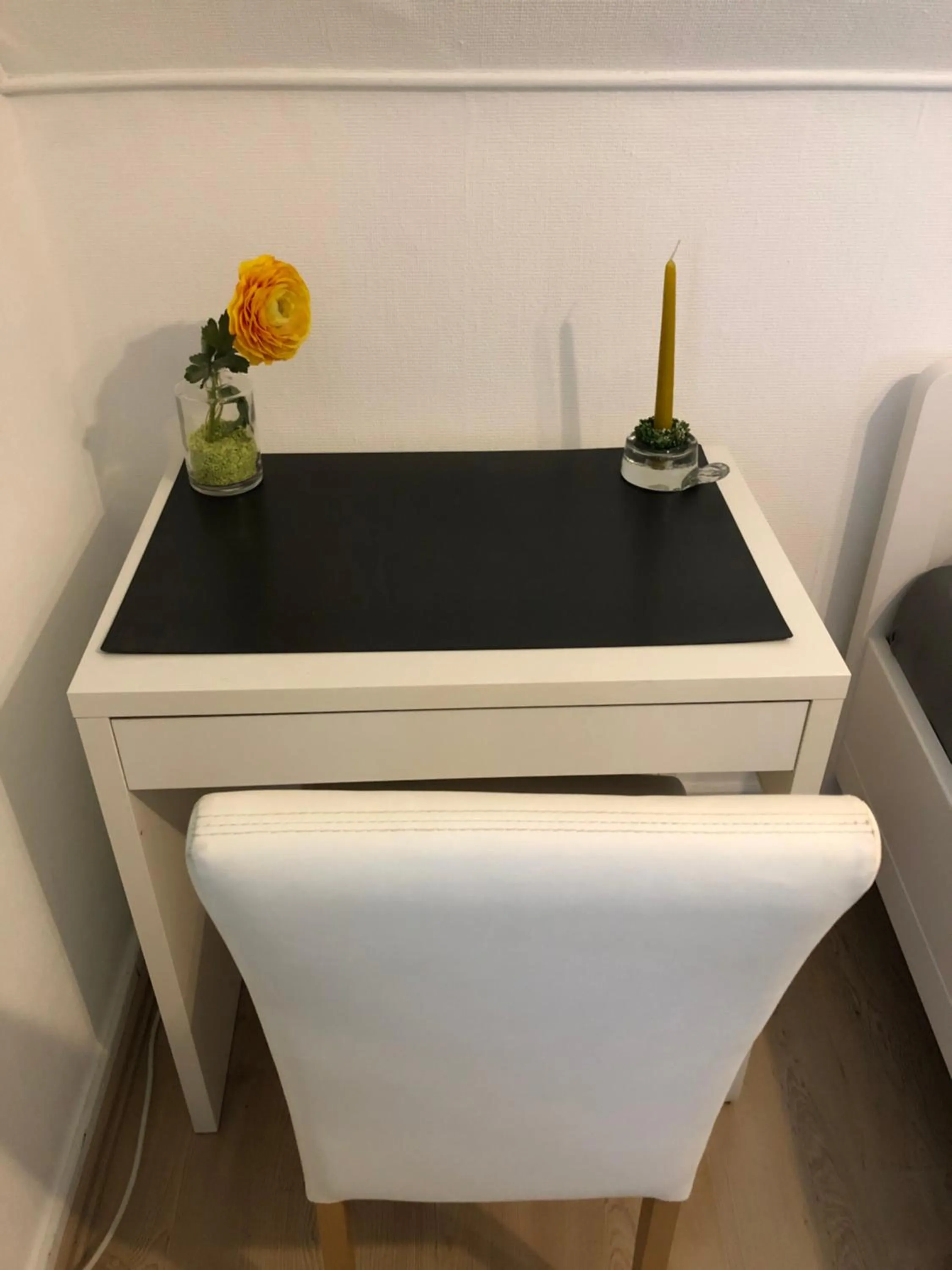 Decorative detail in Messezimmer 4u