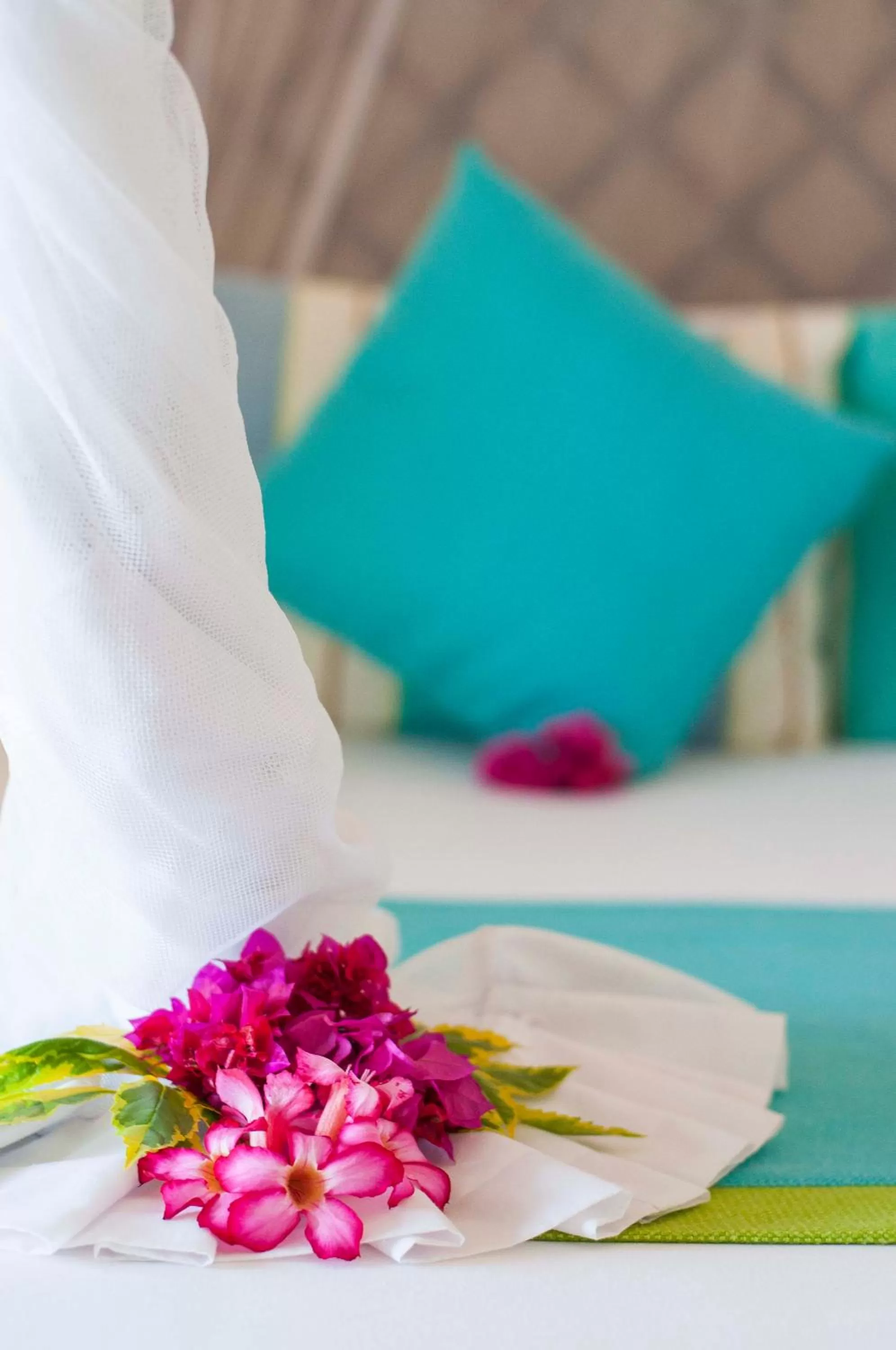 Bed in Sultan Sands Island Resort & Spa