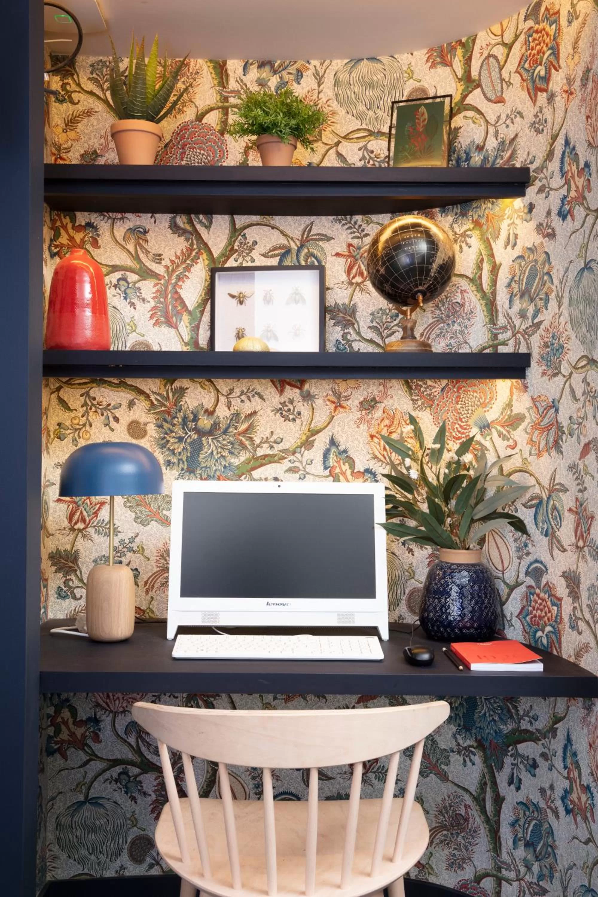 Business facilities in Hotel Bastille Speria