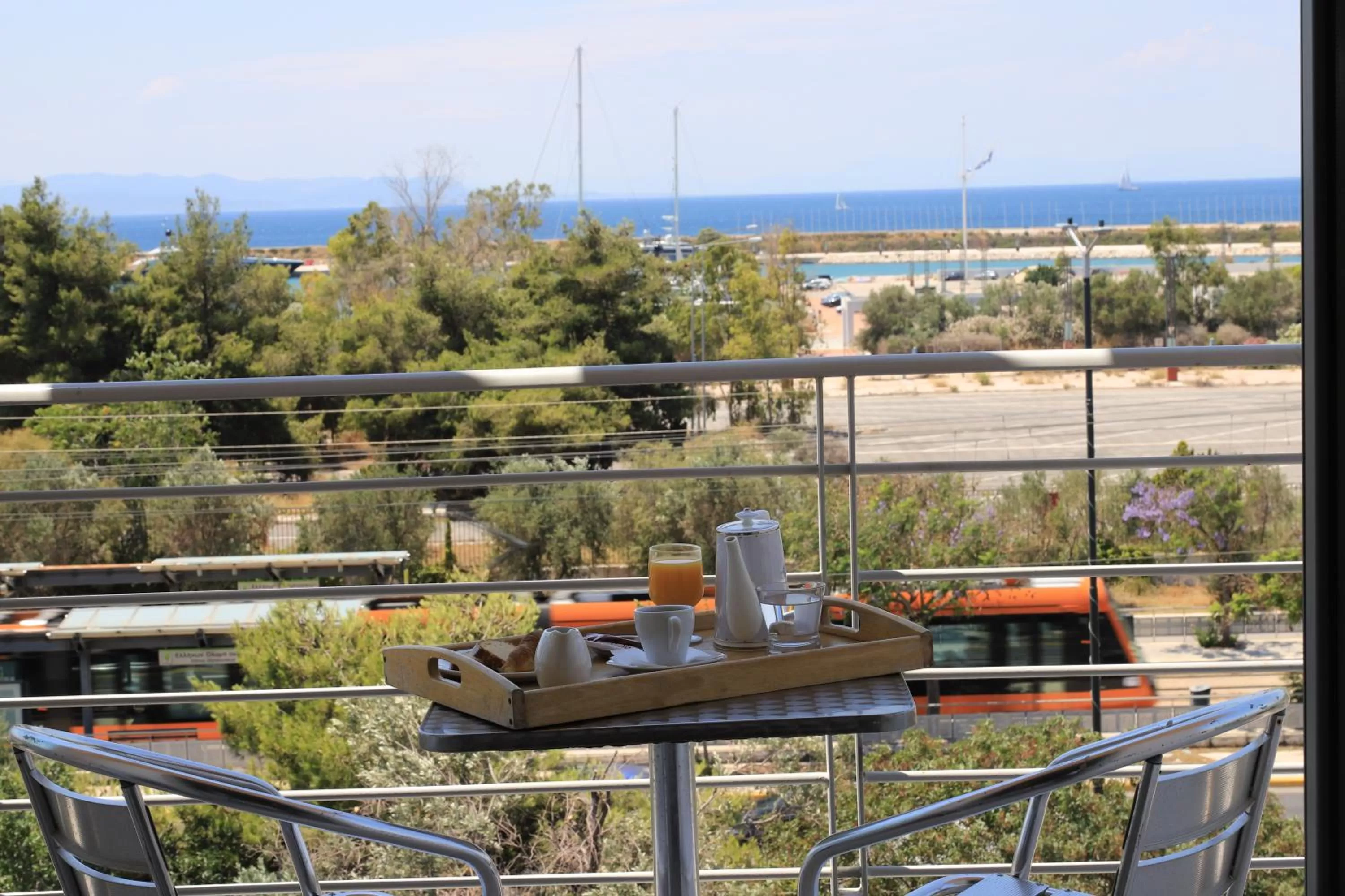 IKAROS Hotel ELLINIKO