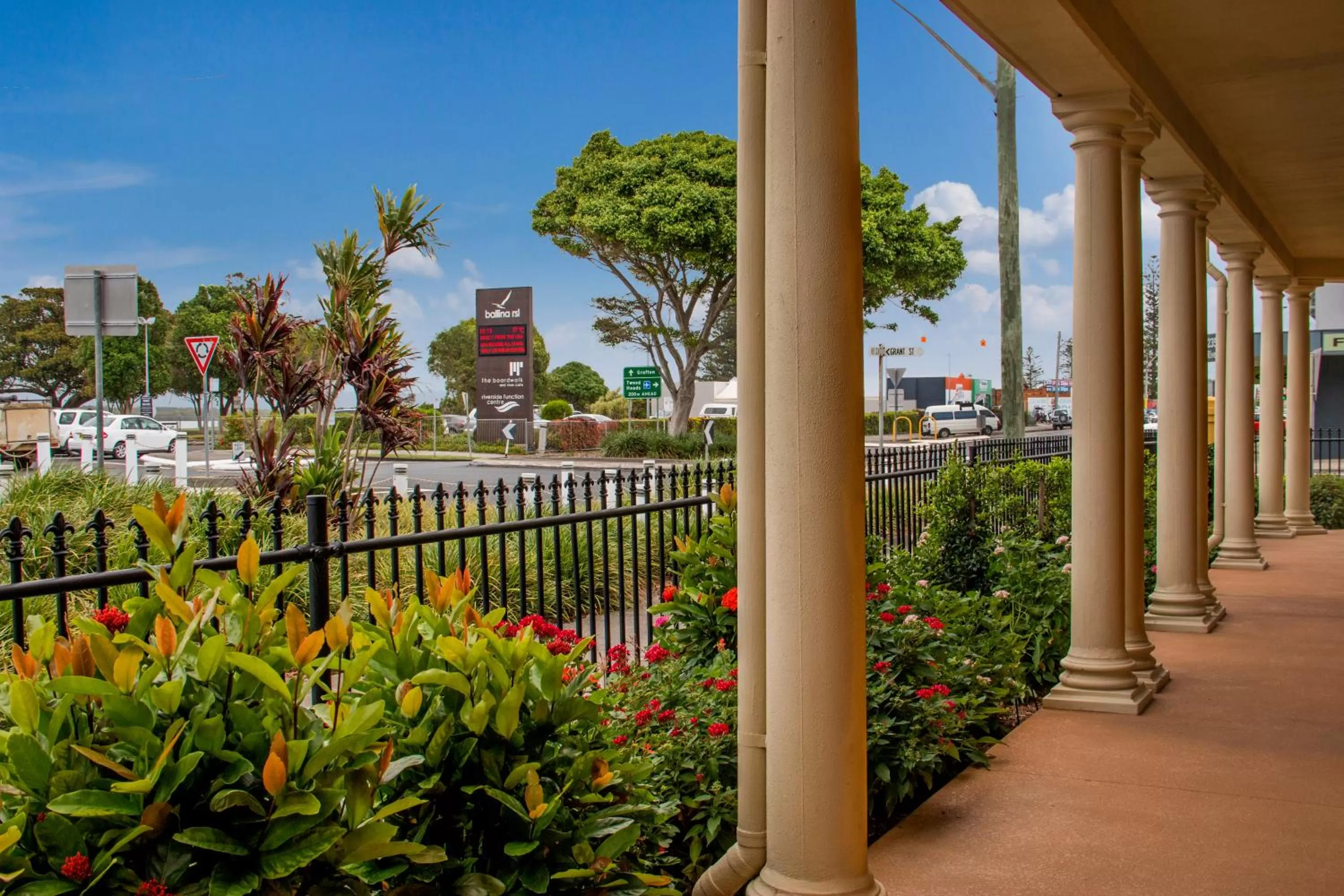 Property building in Ballina Heritage Inn