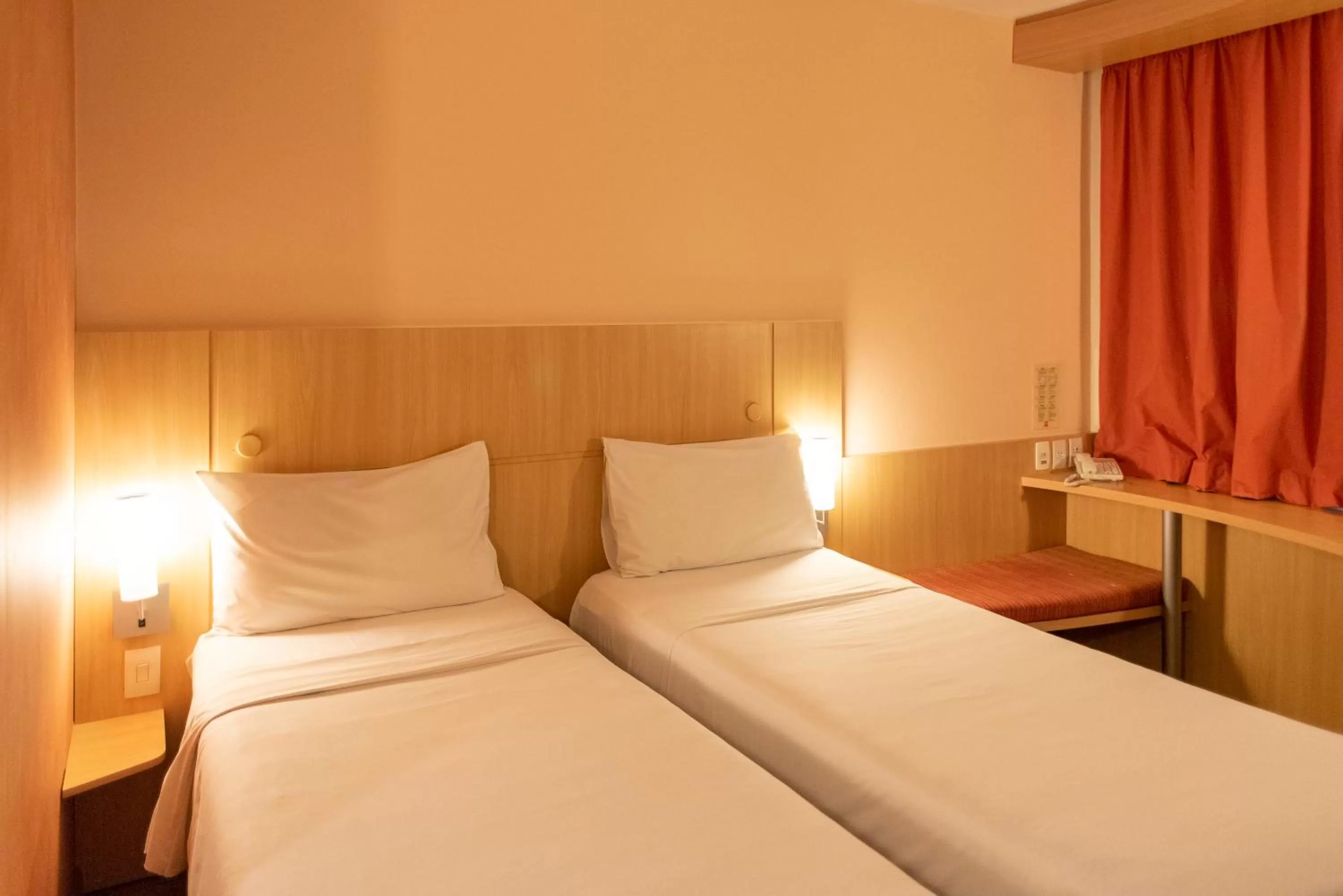 Bedroom, Bed in ibis Sao Paulo Barra Funda