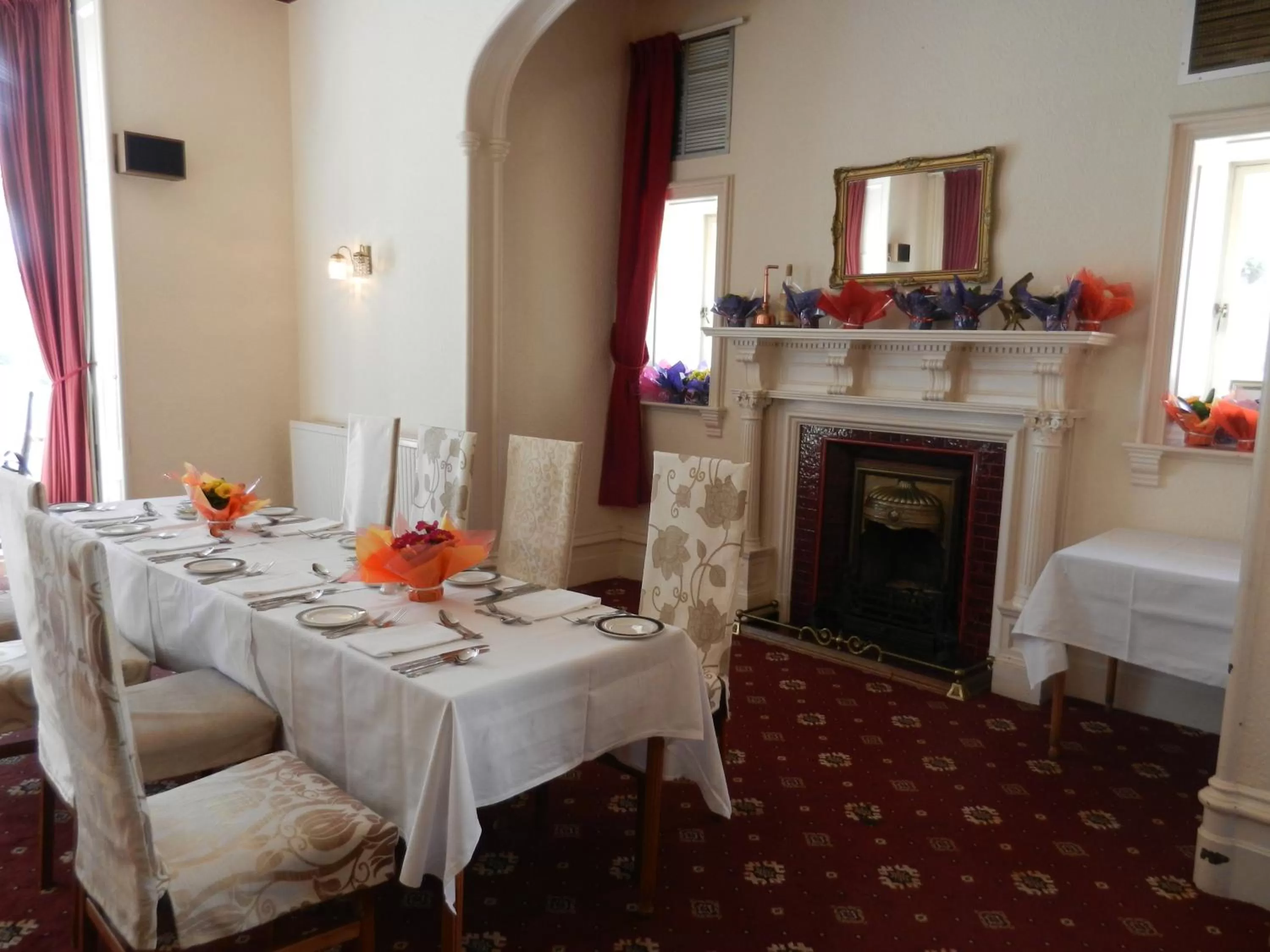 Restaurant/places to eat in Morangie Hotel Tain