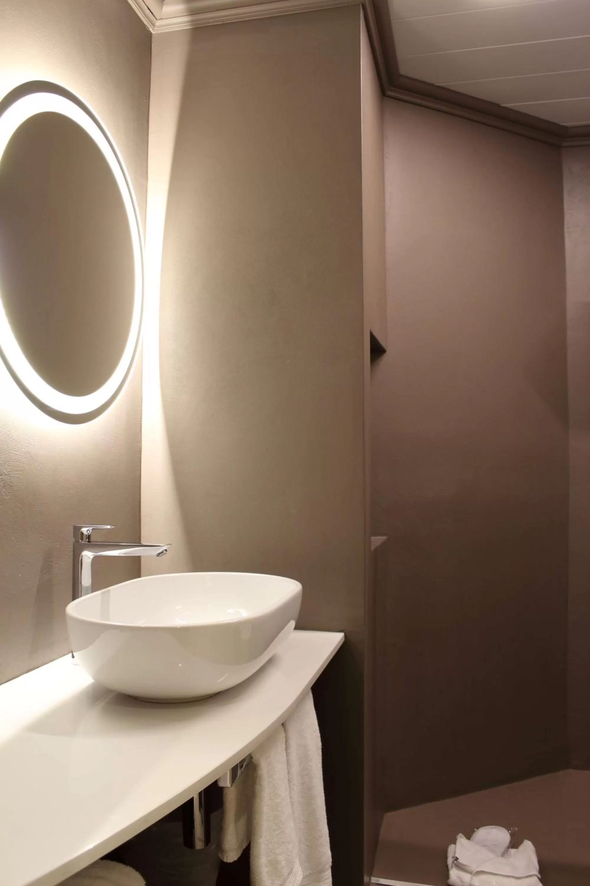 Bathroom in Best Western Hotel Moderno Verdi