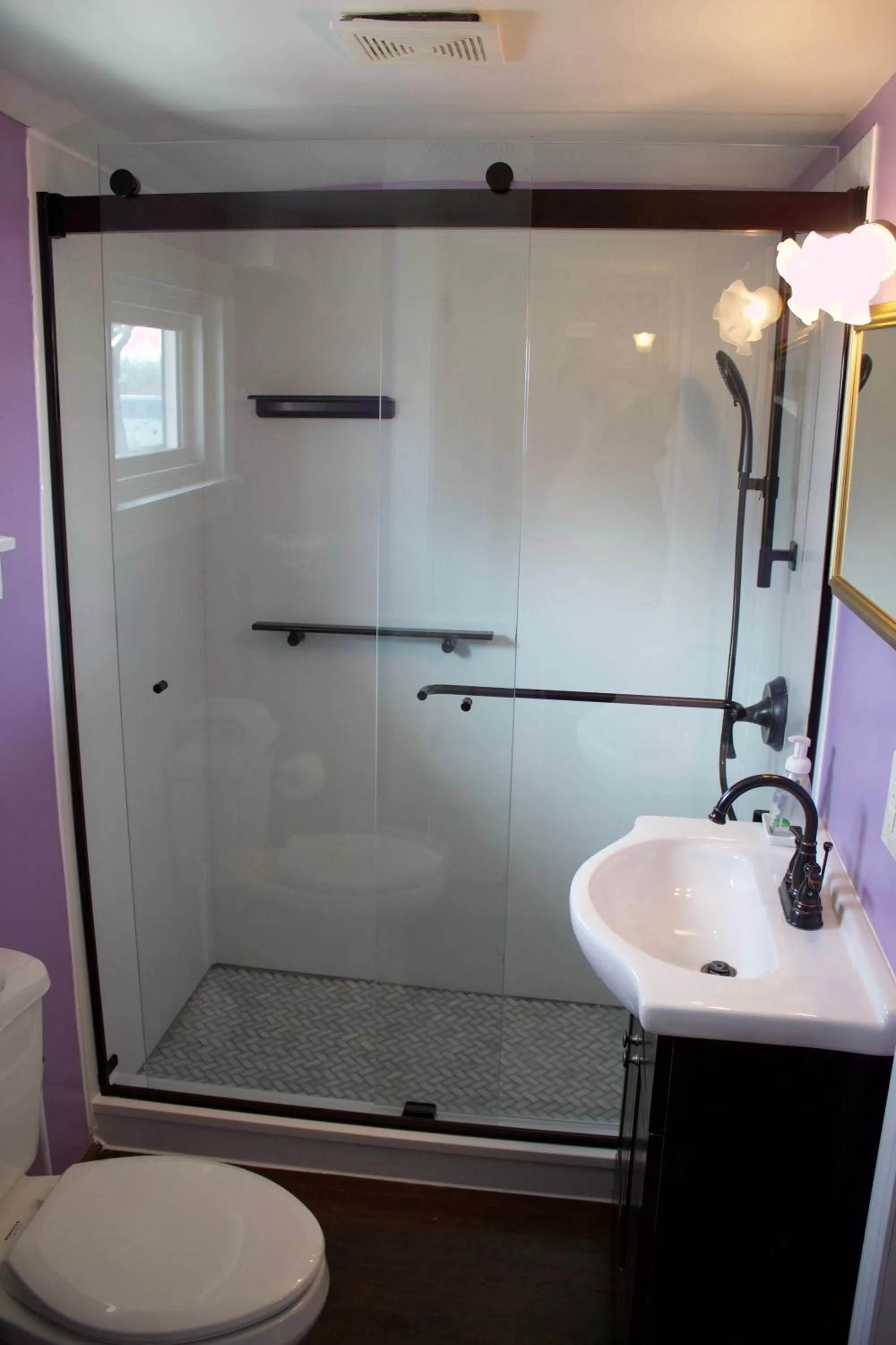 Bathroom in The Gridley Inn B&B