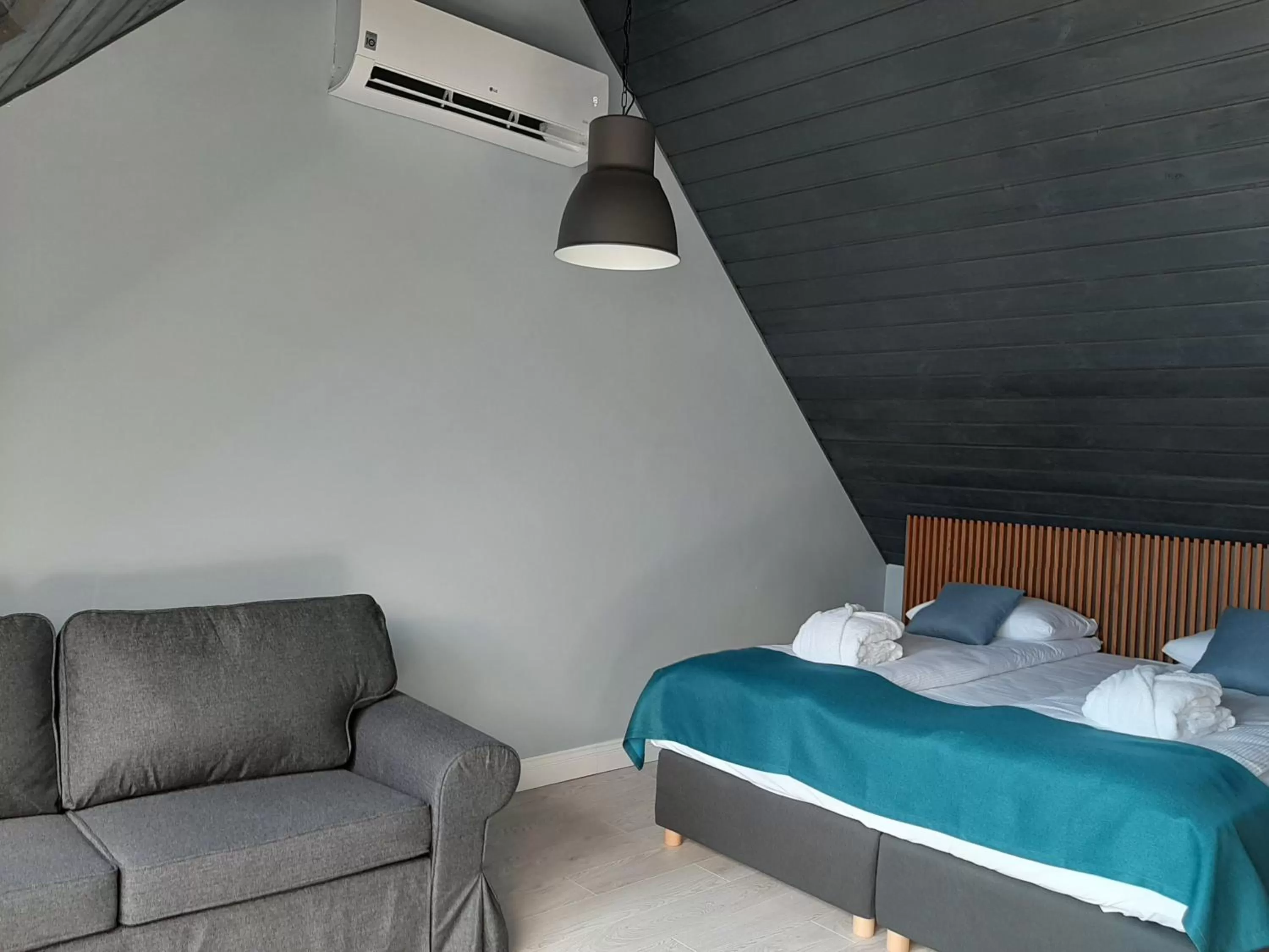 Photo of the whole room, Bed in Kurort Kameralny