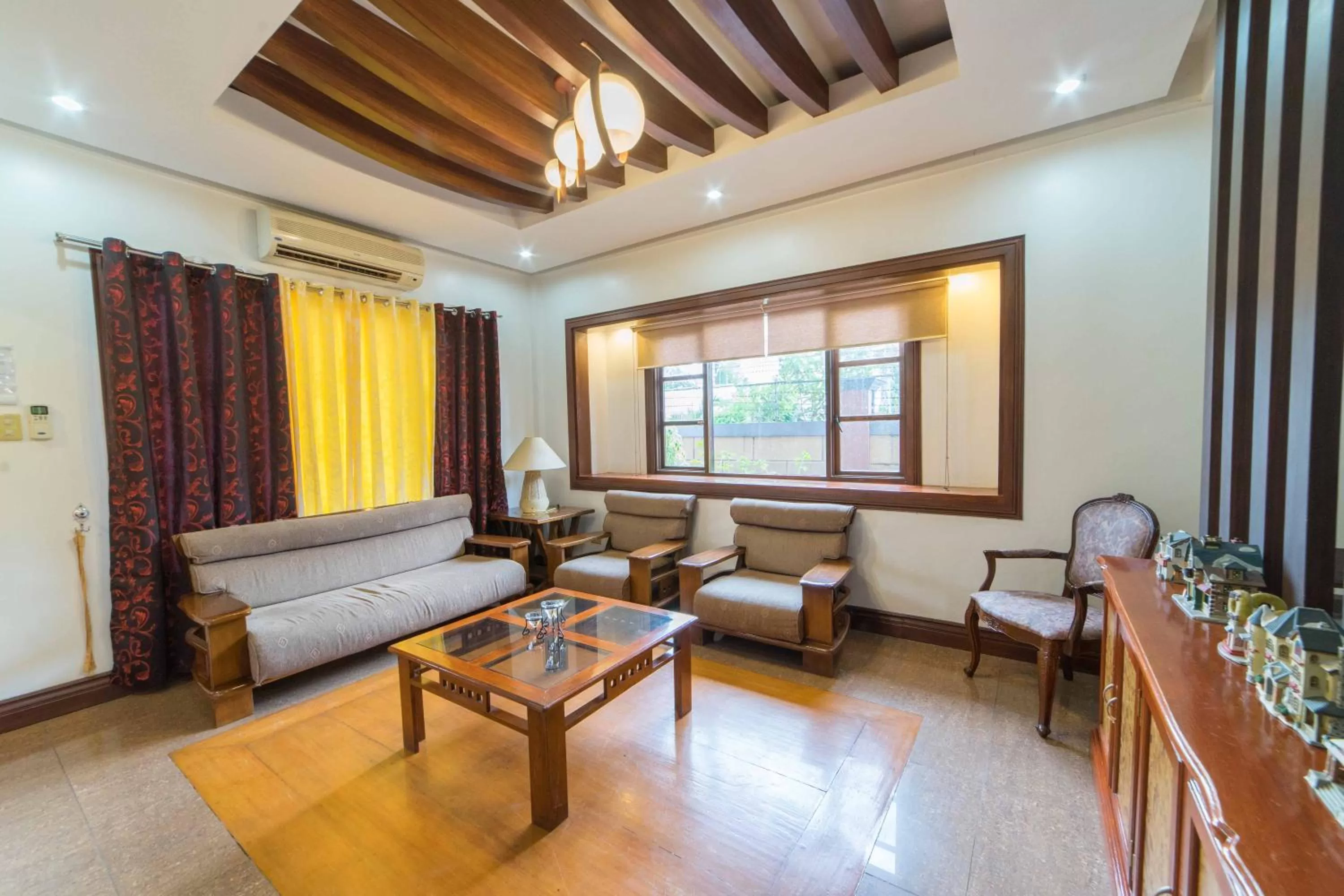 Living room in RedDoorz Plus @ Starhomes Olivianville