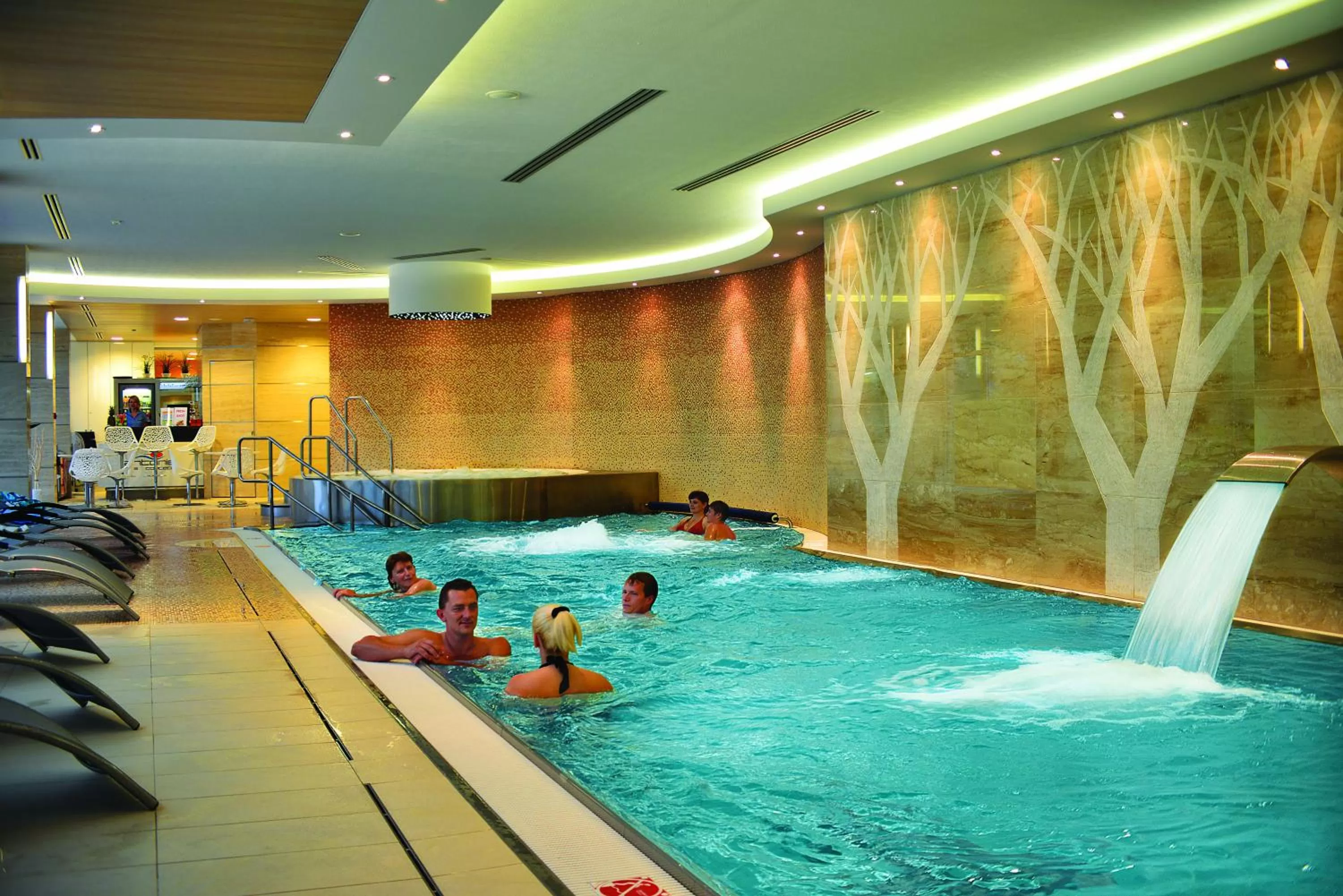 Swimming pool in Antonie Hotel****superior