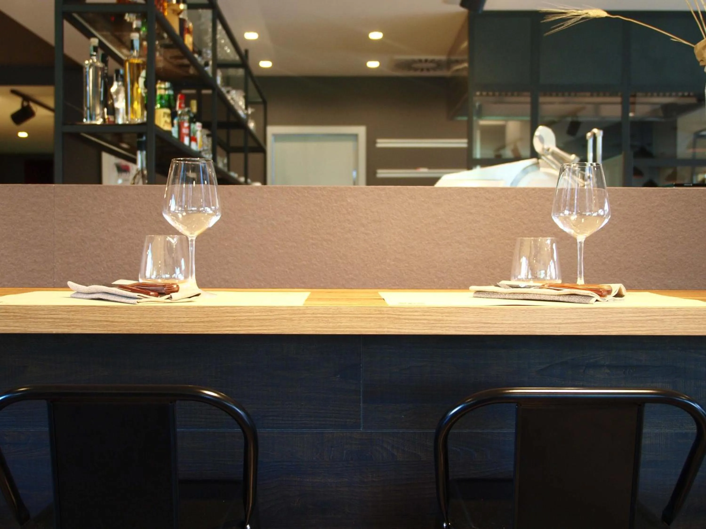 Restaurant/places to eat in Best Western Mirage Hotel Fiera